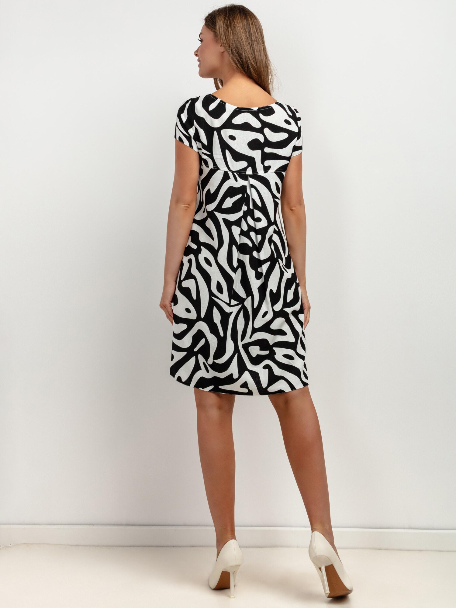 Thumbnail - TESSITA Kleid