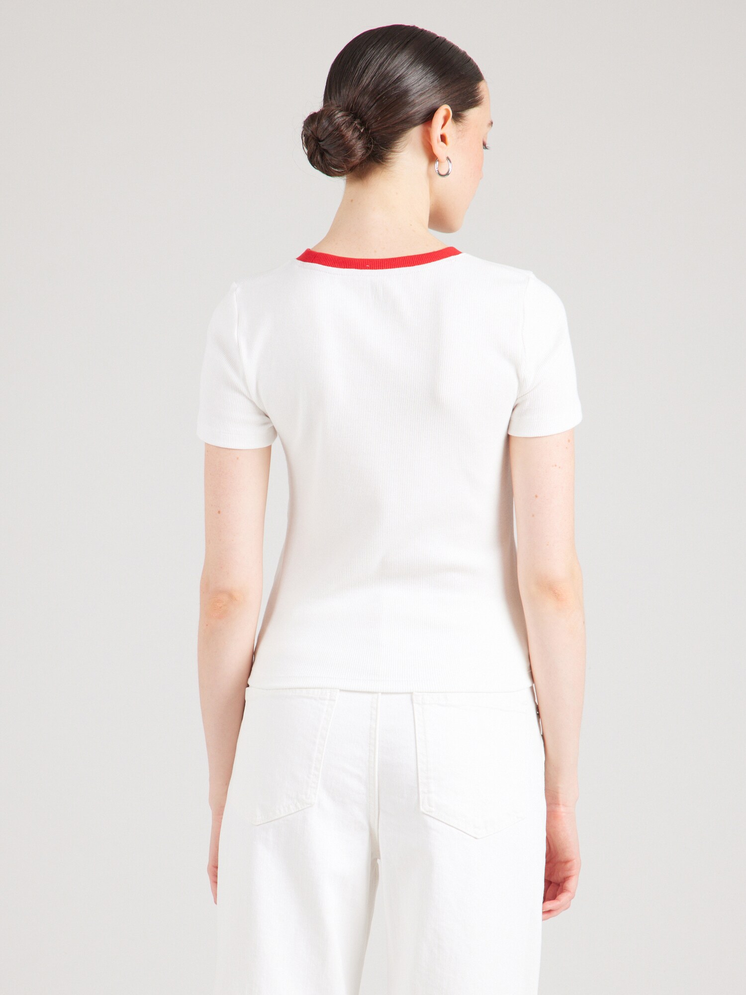 Thumbnail - GAP T-Shirt