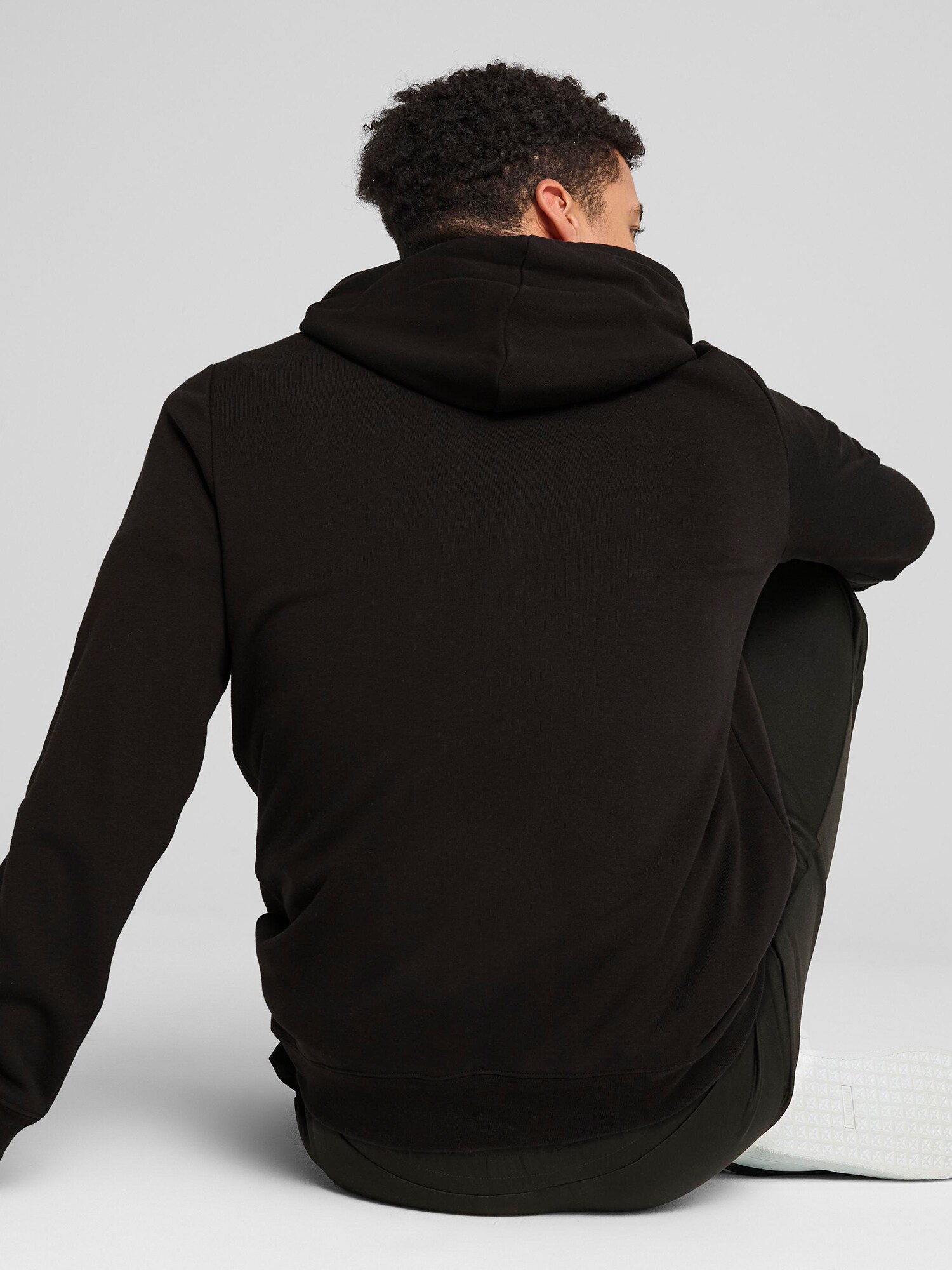Thumbnail - Sweatshirt 'Essentials No. 1'