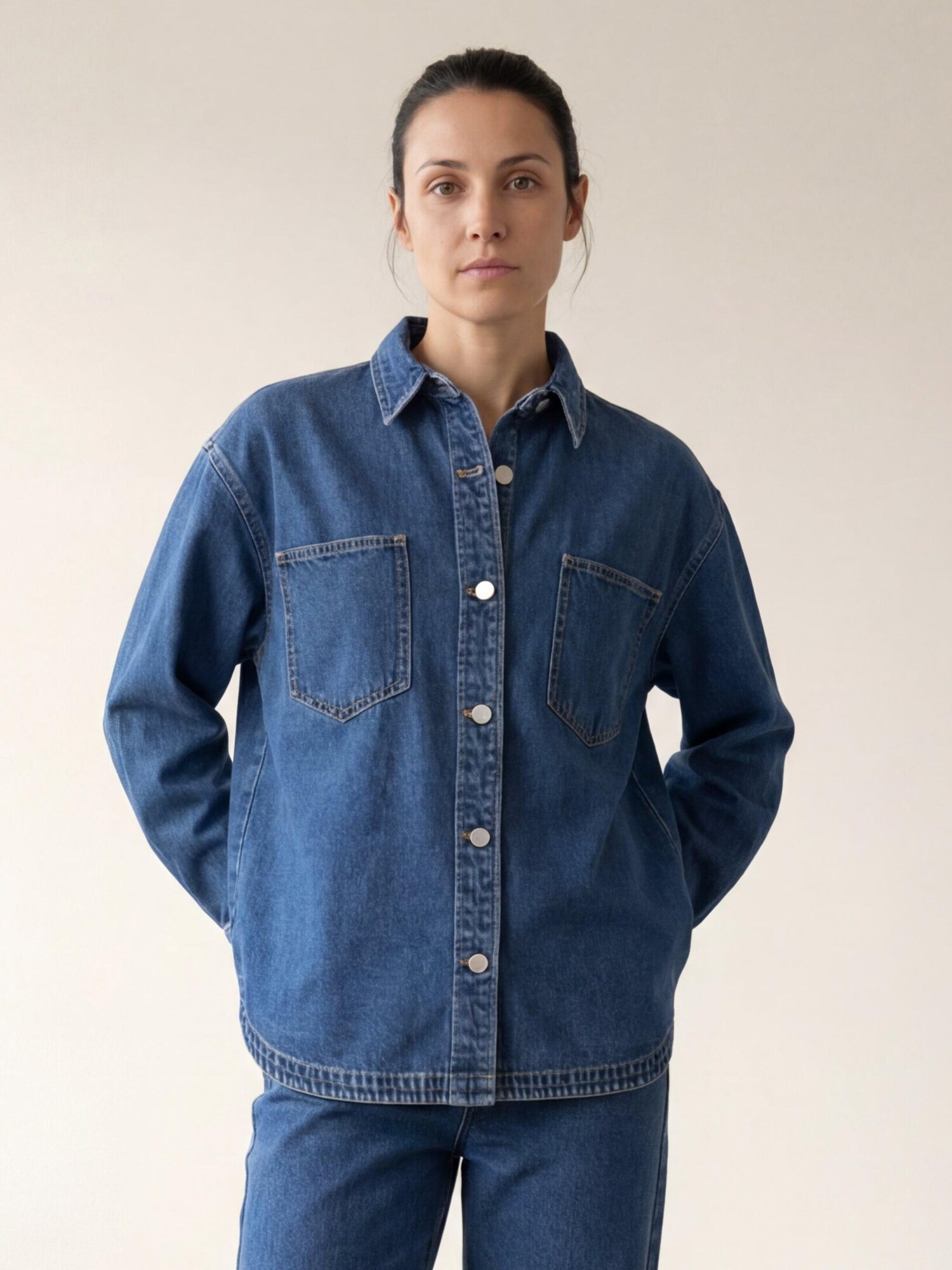 ARMIE Prijelazna jakna 'The Brianna Denim Overshirt' plavi traper