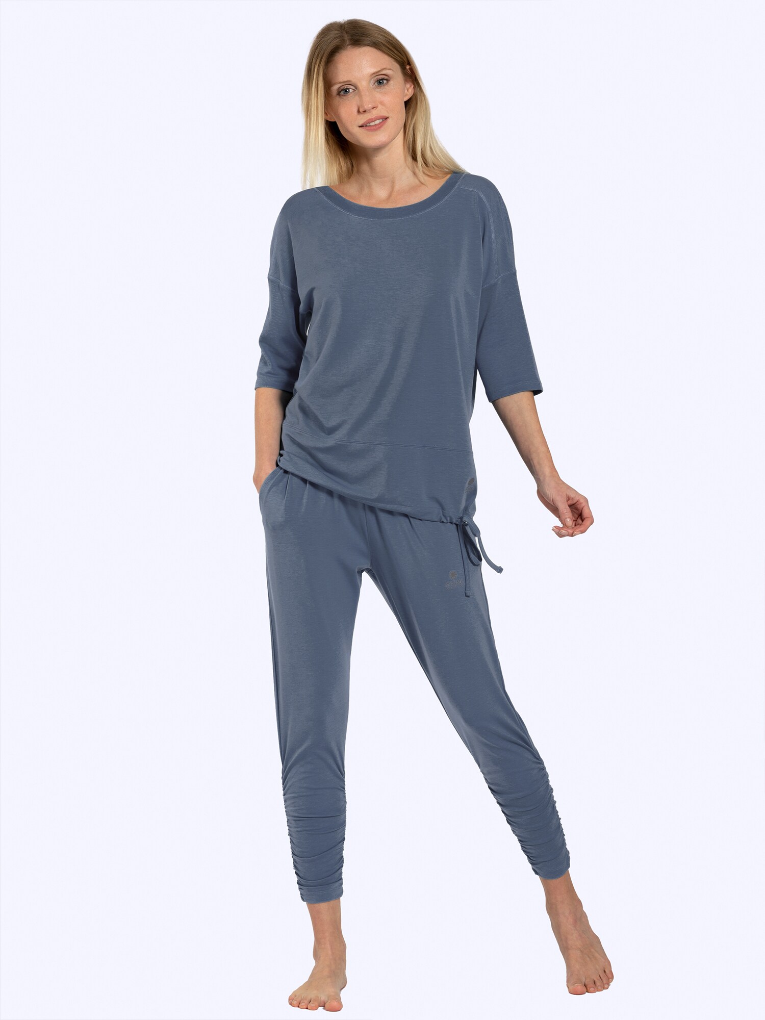 Thumbnail - Magadi Sporttop Sara