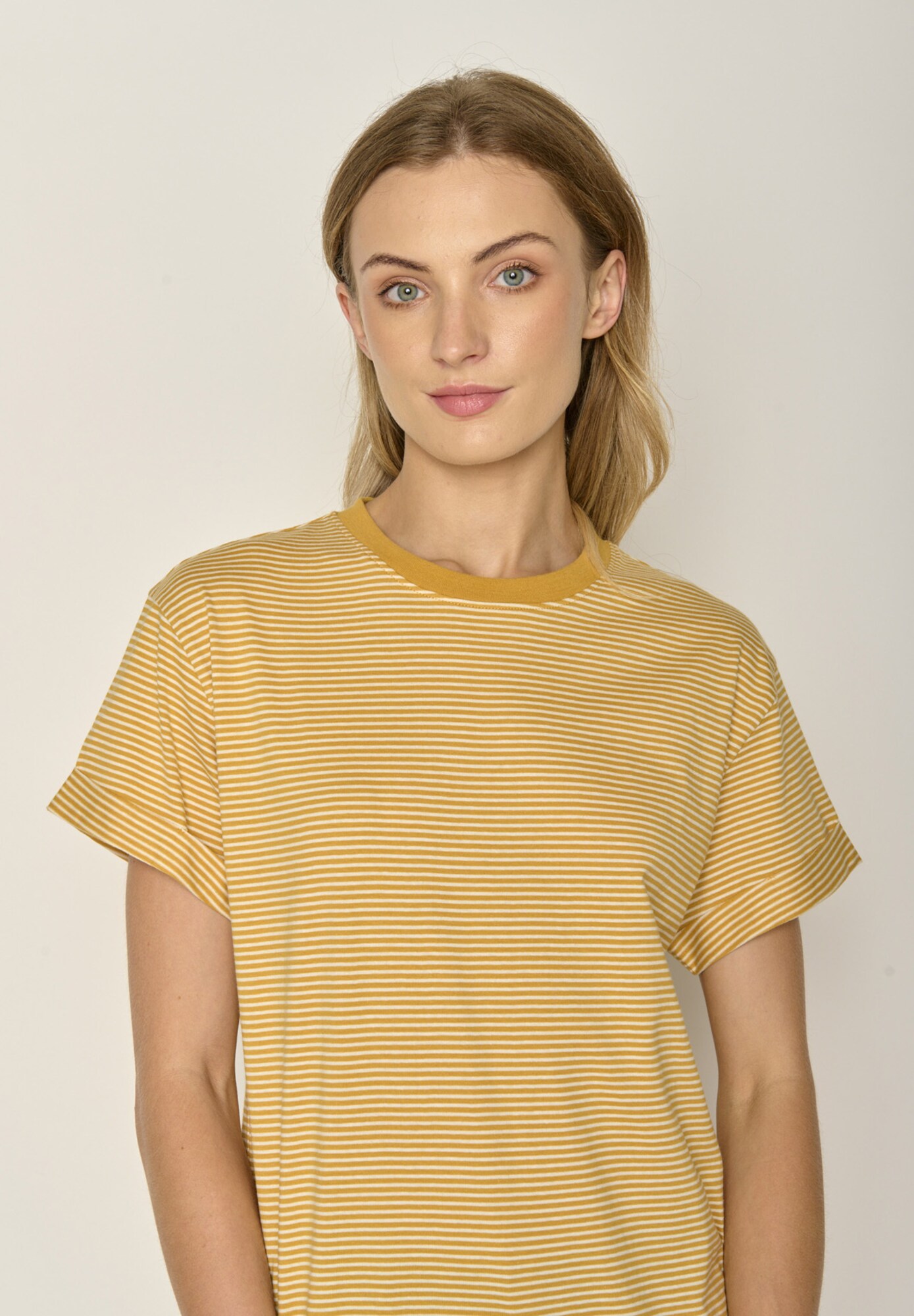 Thumbnail - GREENBOMB T-Shirt