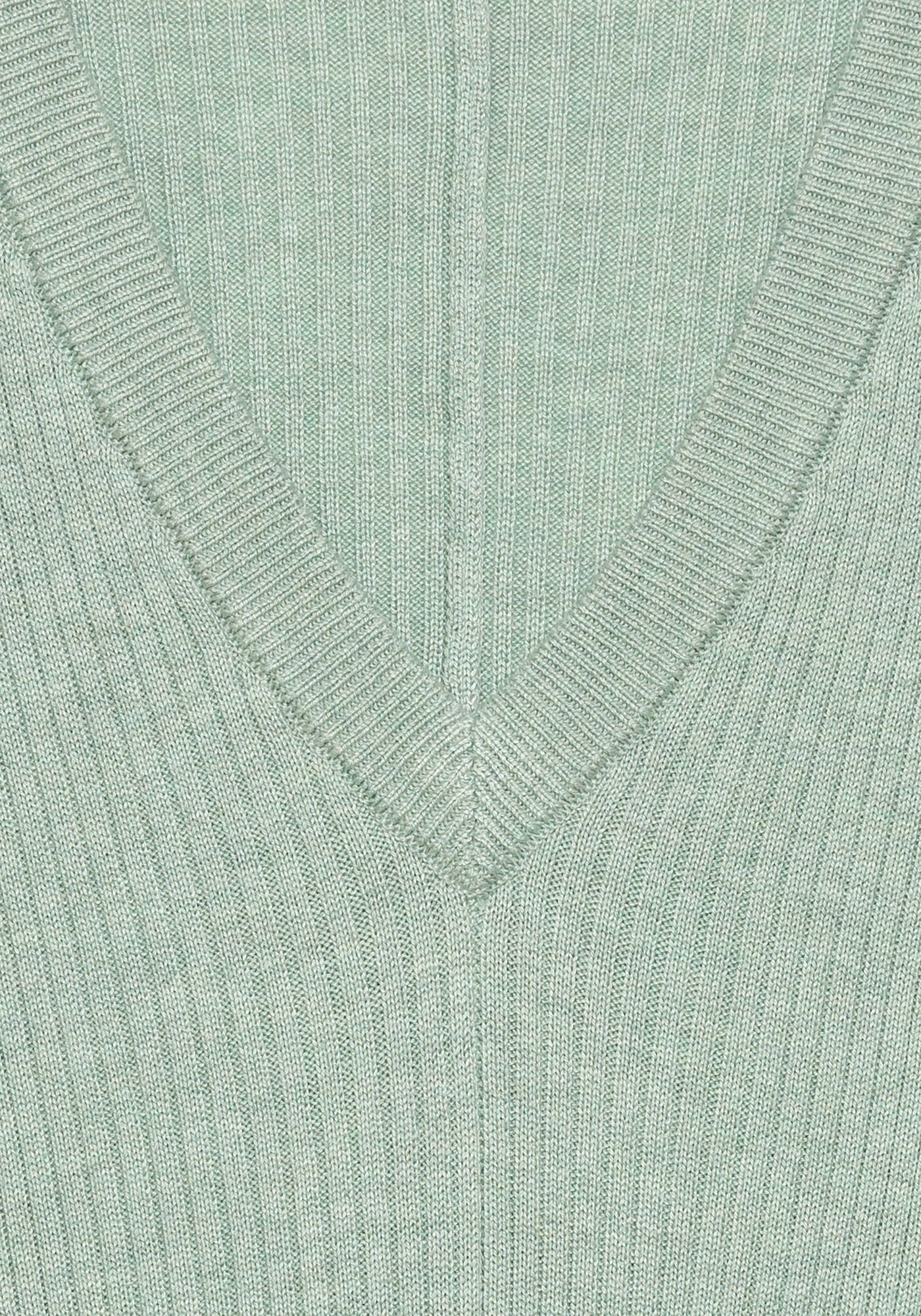 Thumbnail - Pullover