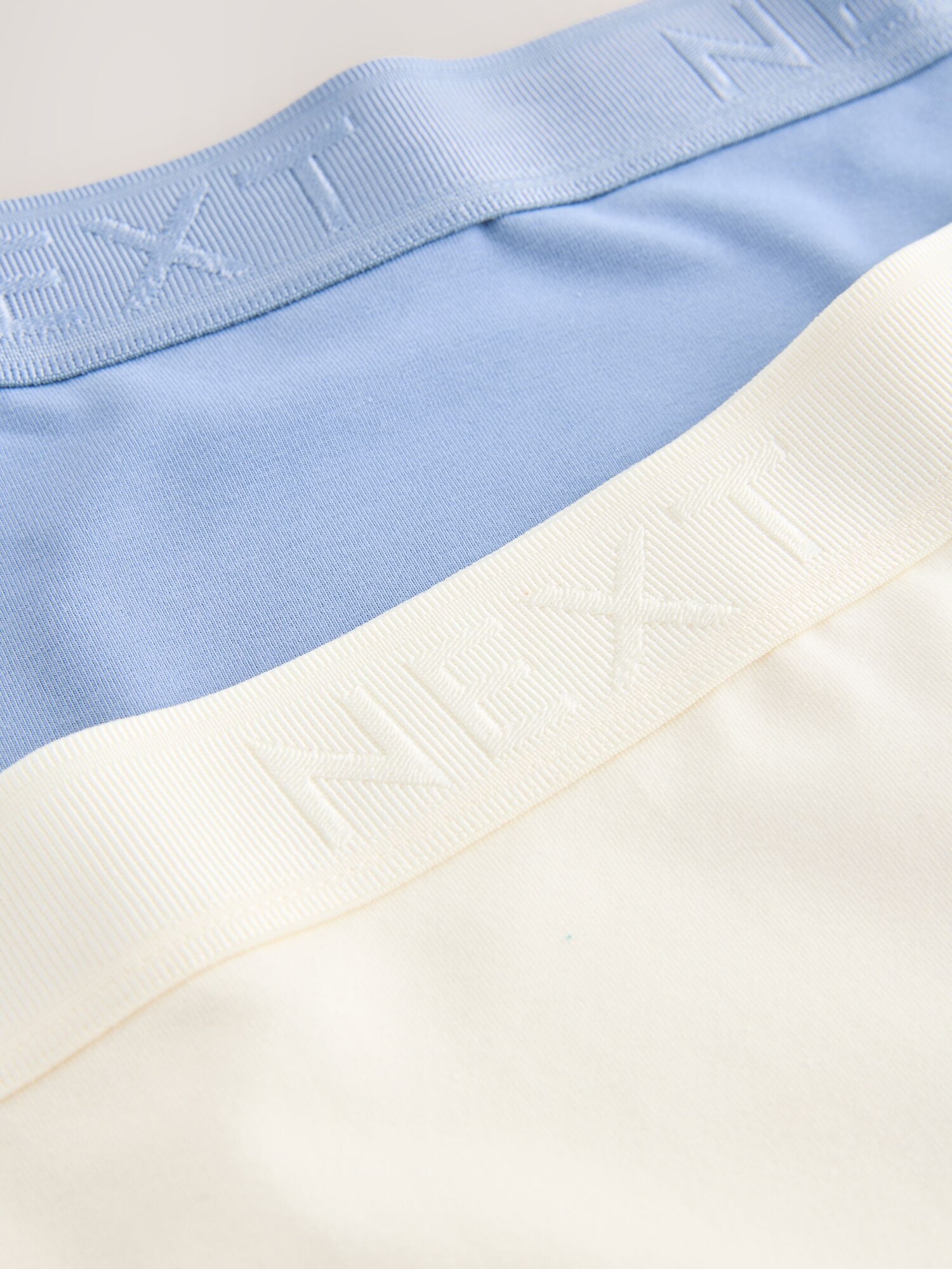 Thumbnail - Next Slip