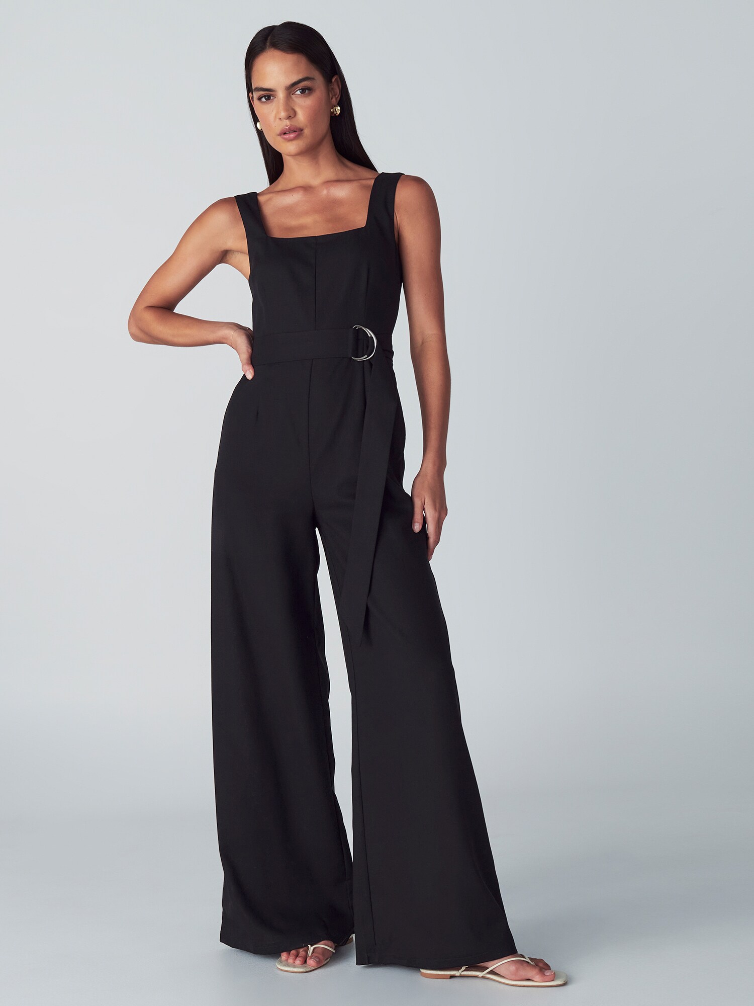 Willa Salopeta Graces  negru
