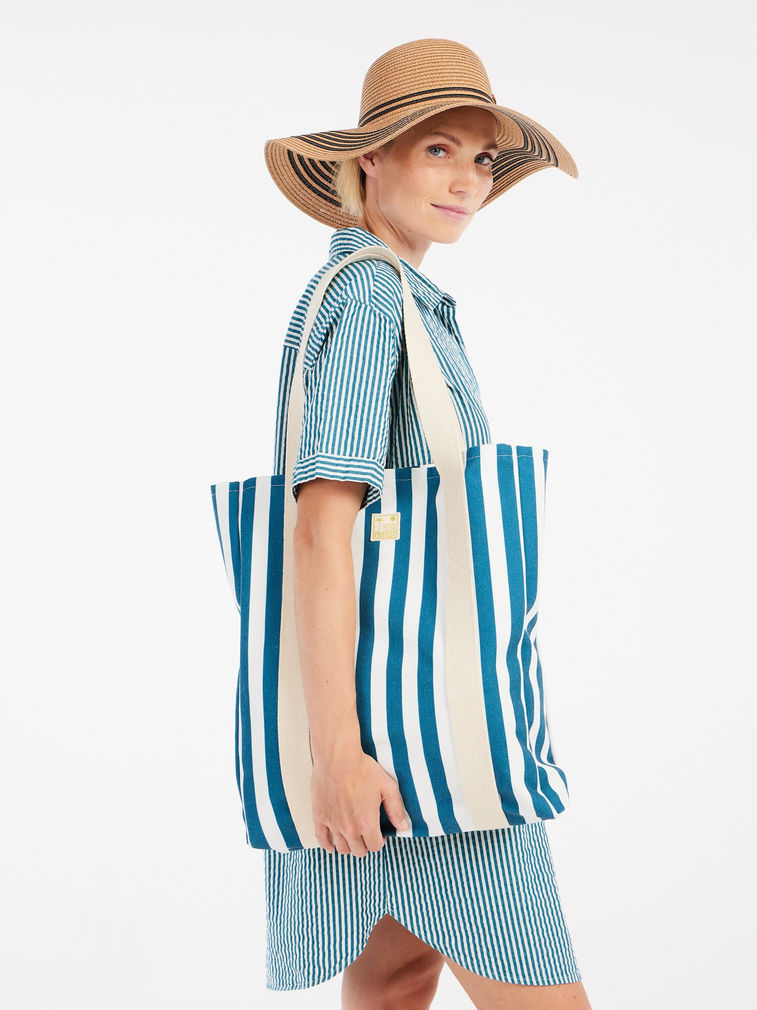 PROTEST Strandtasche 'PRTSporty' blau