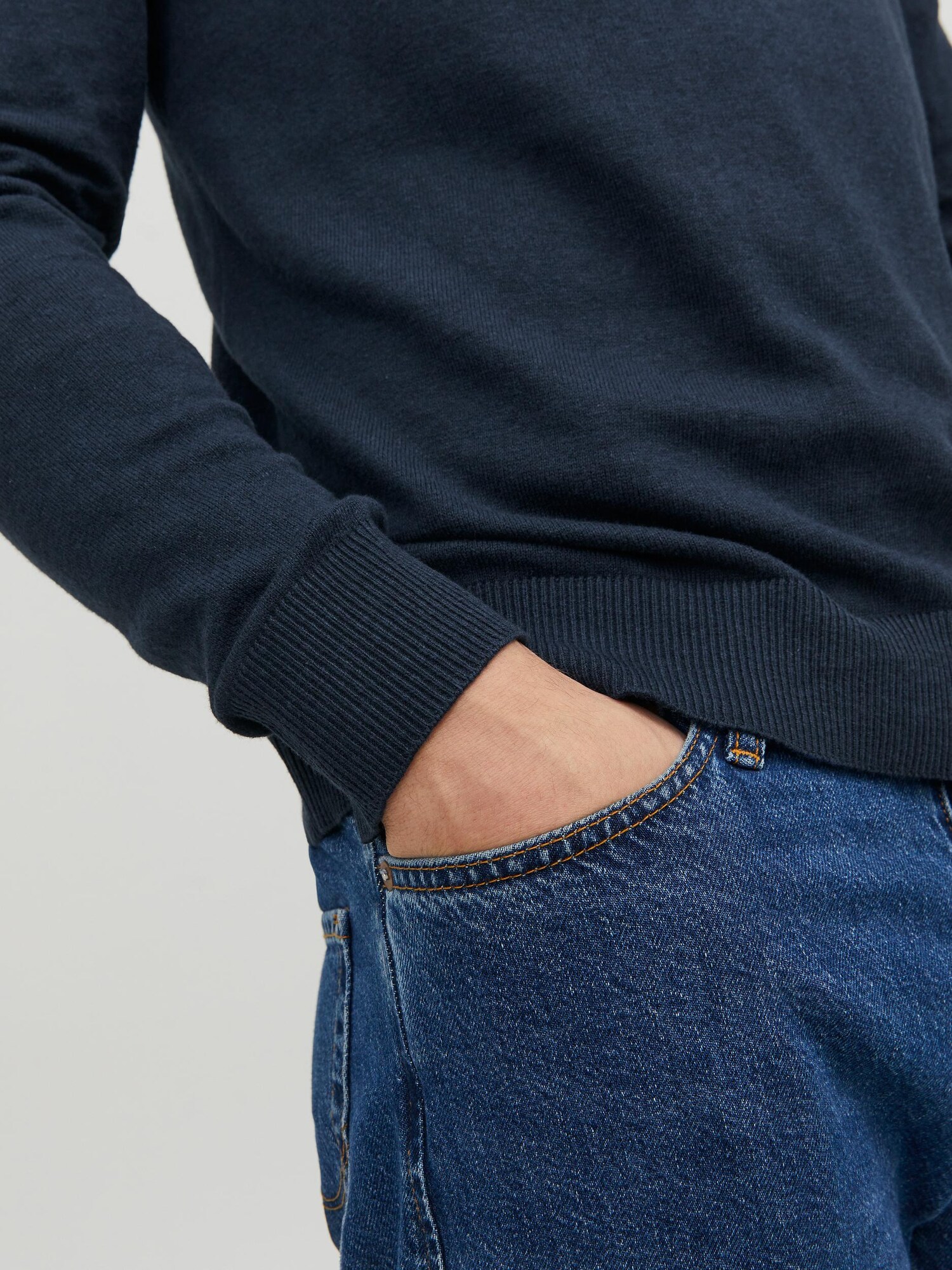 JACK & JONES Pulóver 'JJEmil'  sötétkék termék 2. képe
