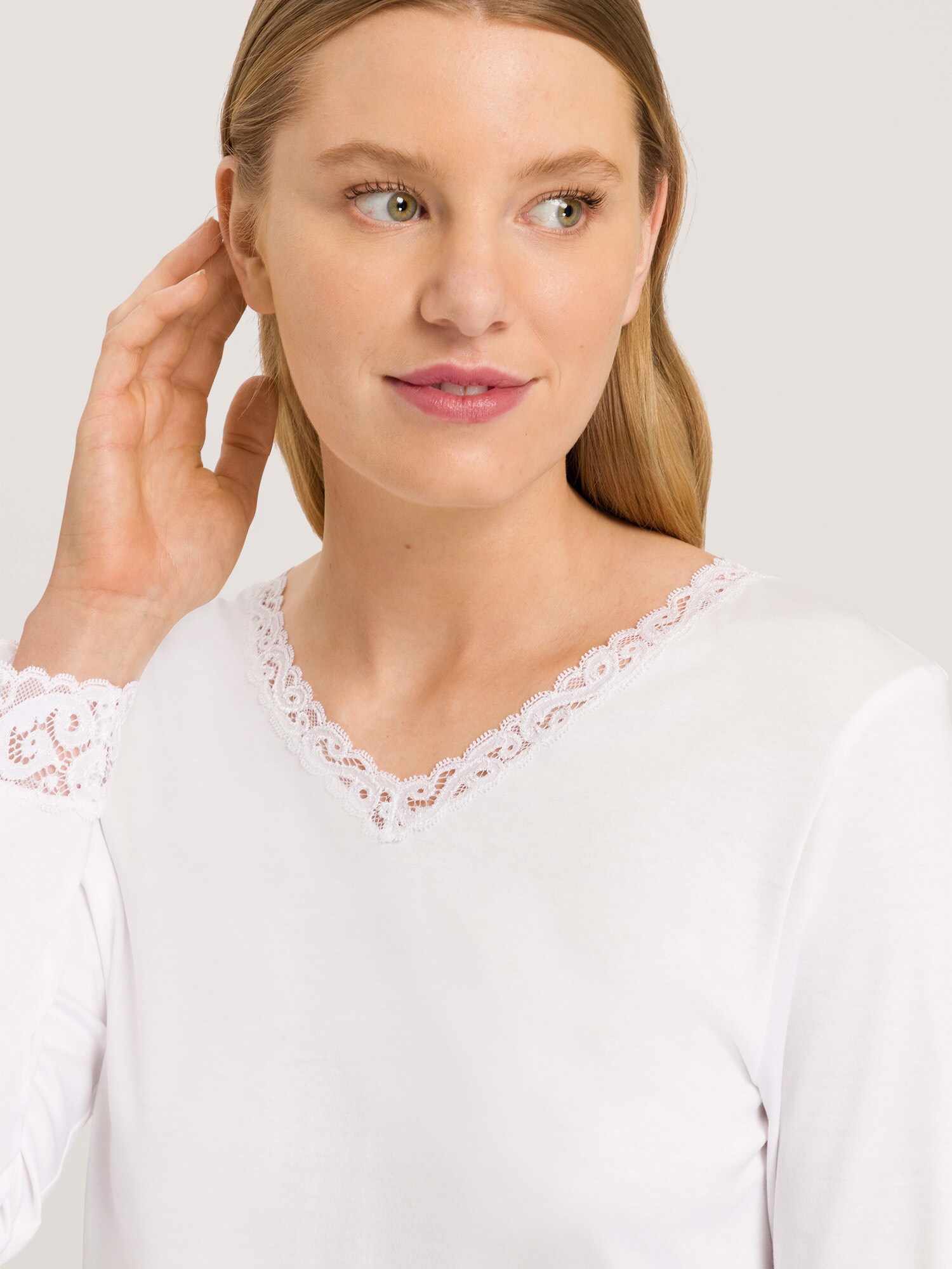 Thumbnail - Hanro Pyjama Moments