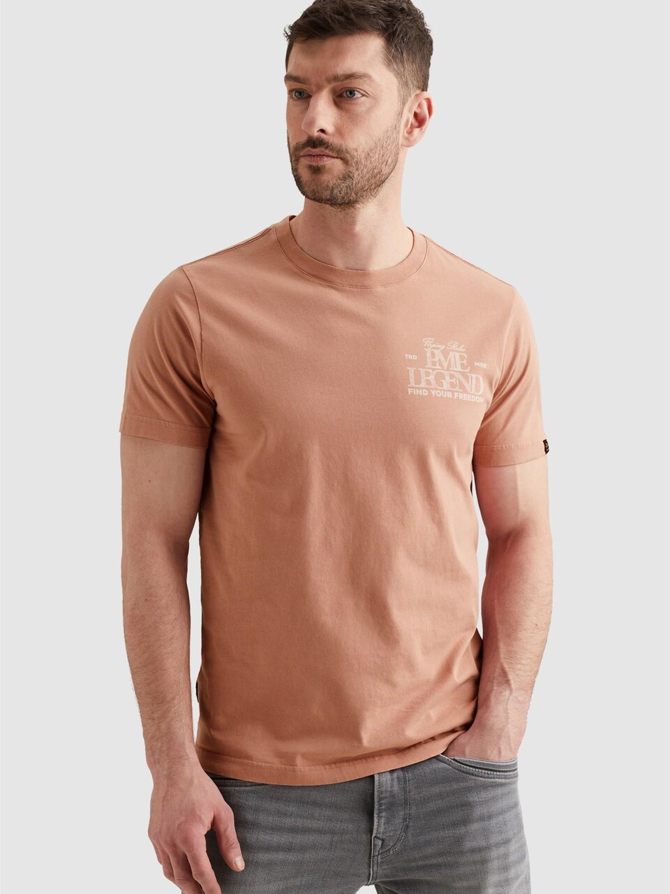 T-shirt 'T-shirt in jersey with small artwork'