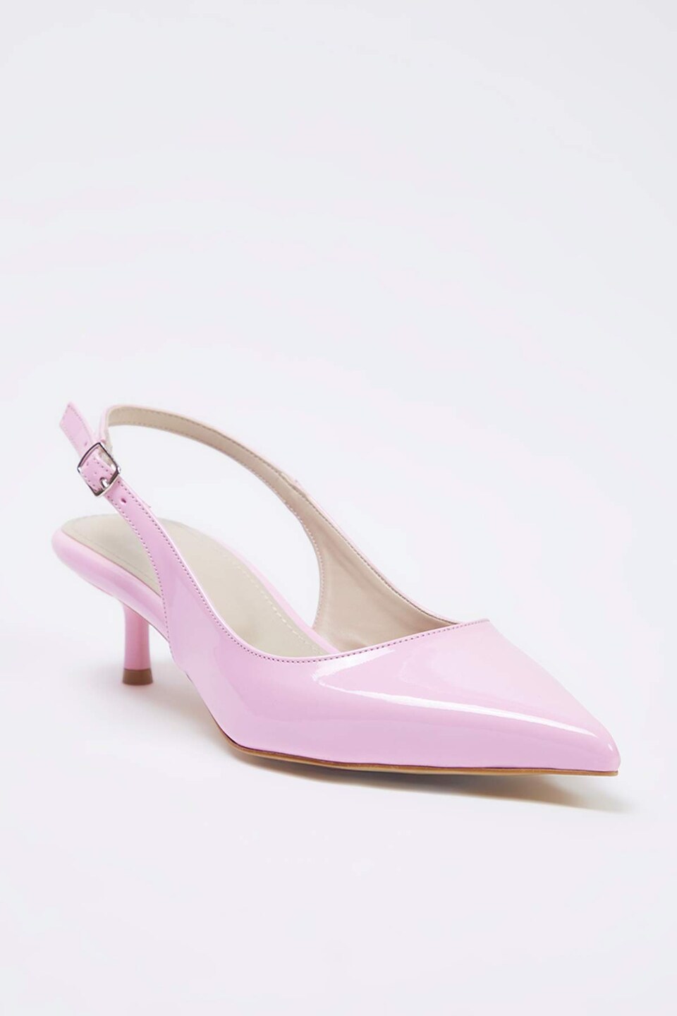 Slingback pumps