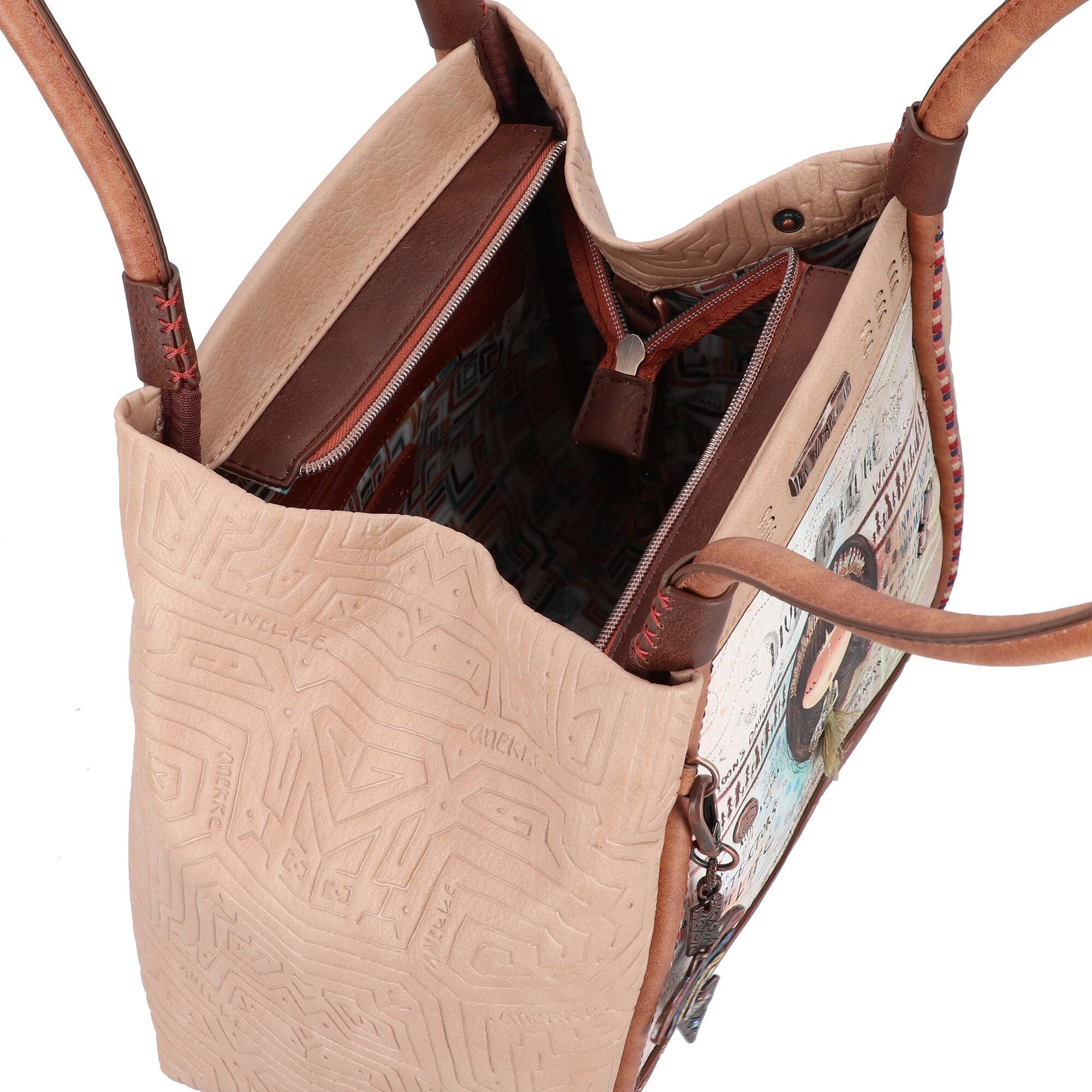 Thumbnail - Anekke Shopper