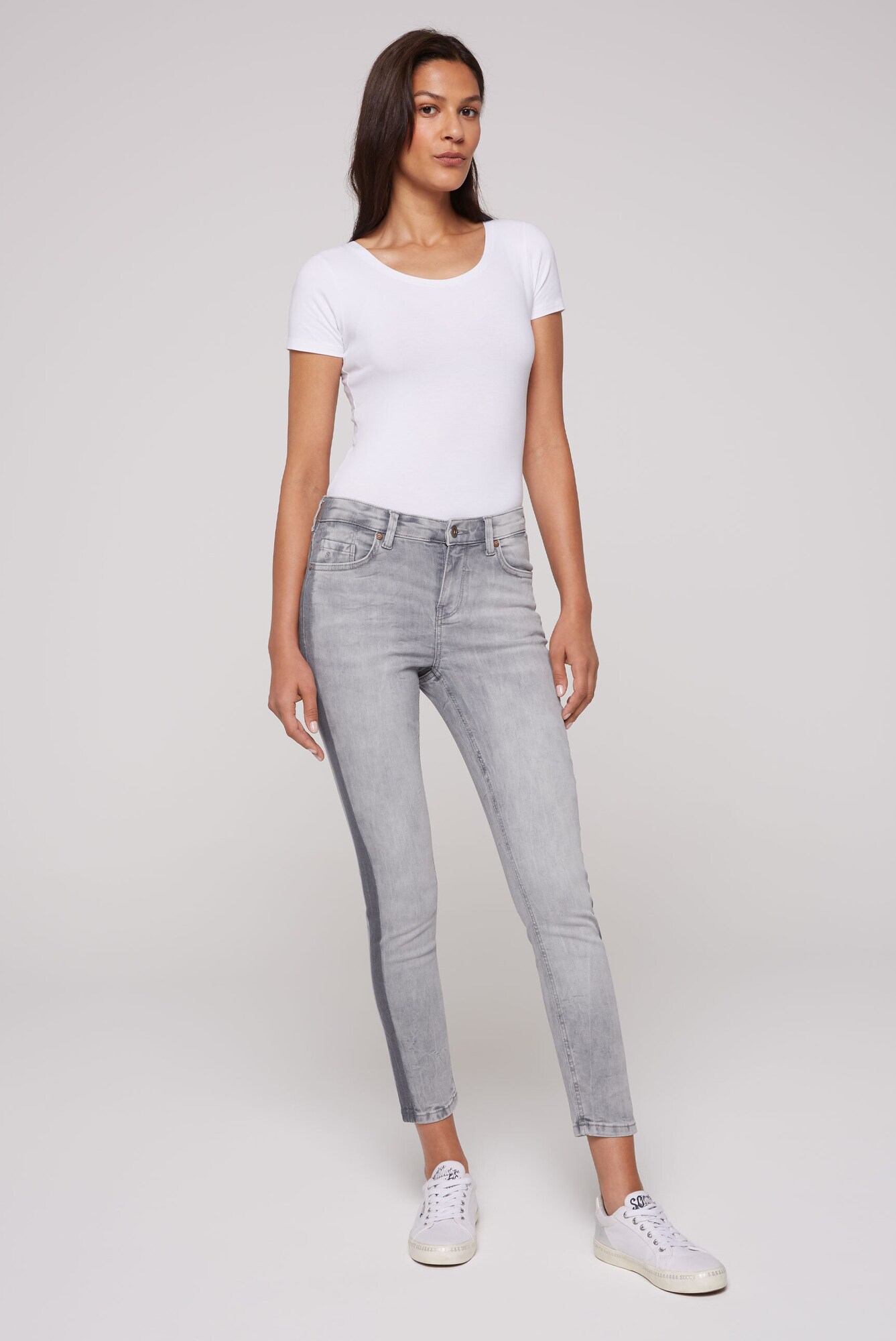 Thumbnail - Jeans