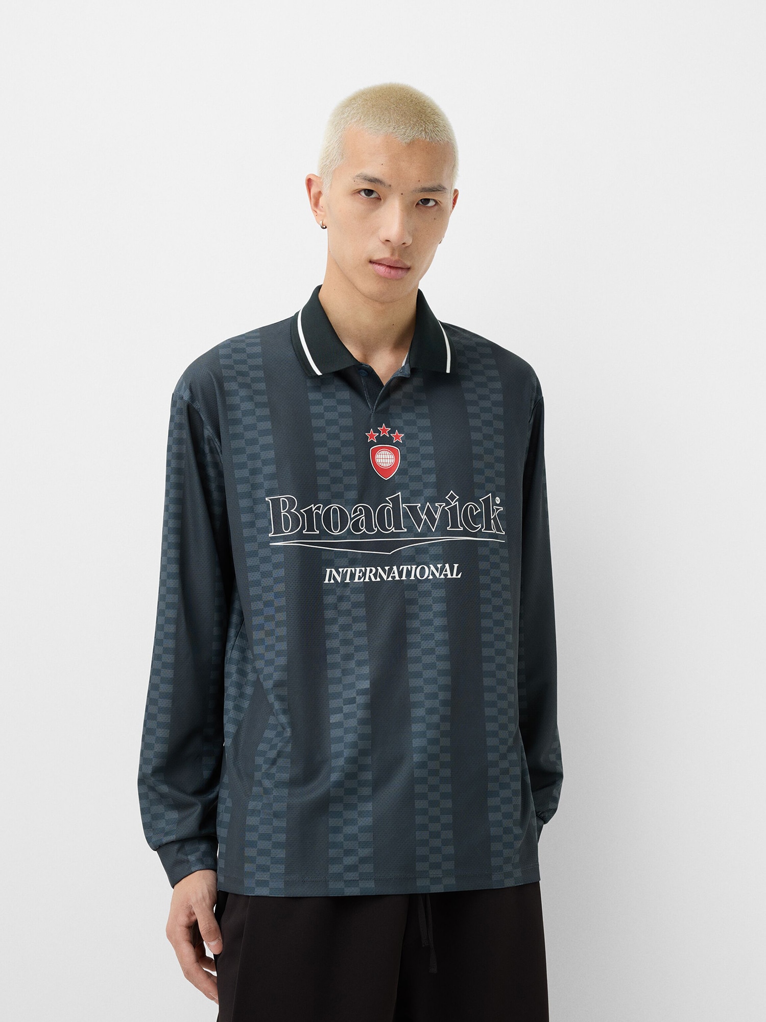 Bershka Póló  sötétzöld / narancs / fehér termék 2. képe