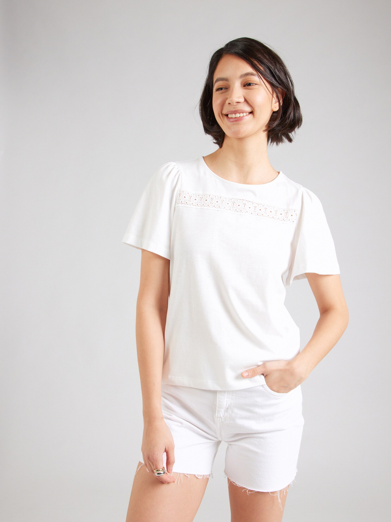 VERO MODA Póló 'VMMIA'  fehér termék 2. képe
