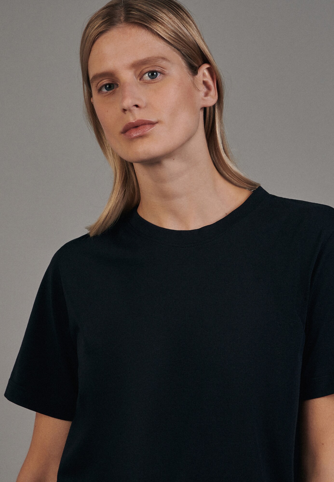 Thumbnail - T-Shirt