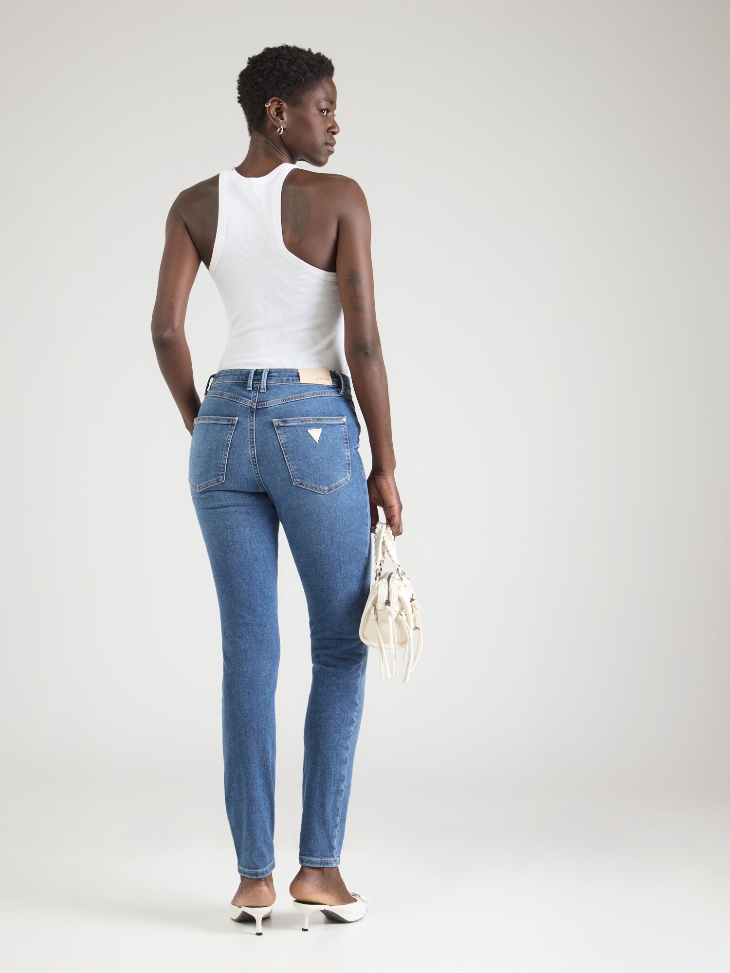 GUESS Vaquero '1981'  azul denim – imagen 8