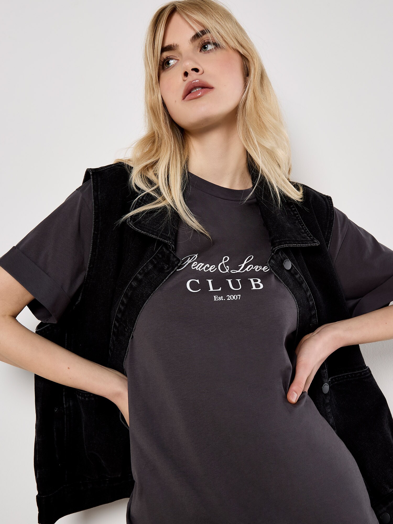 Thumbnail - Apricot Peace And Love Club T-Shirt