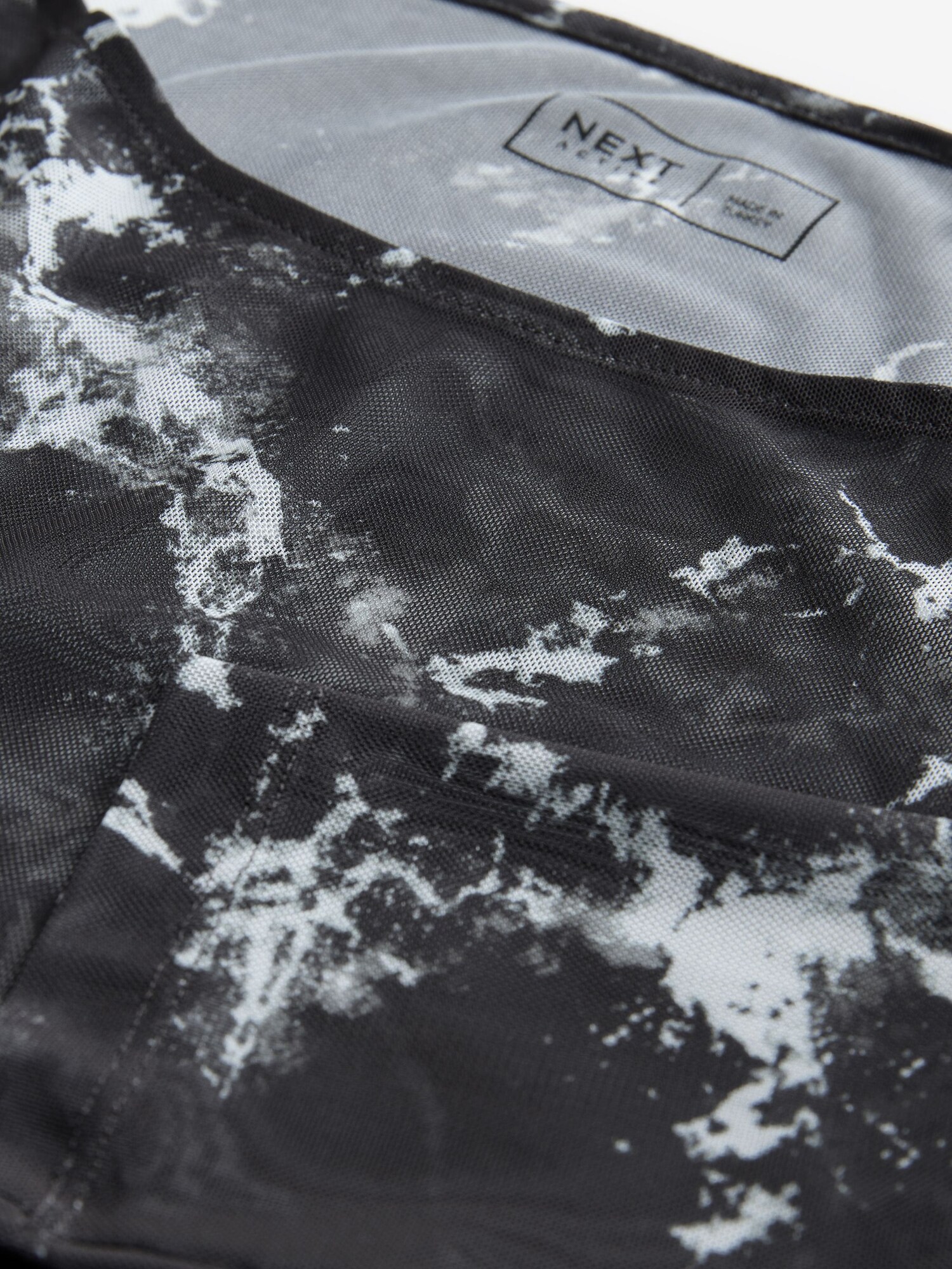 Thumbnail - Next Shirt