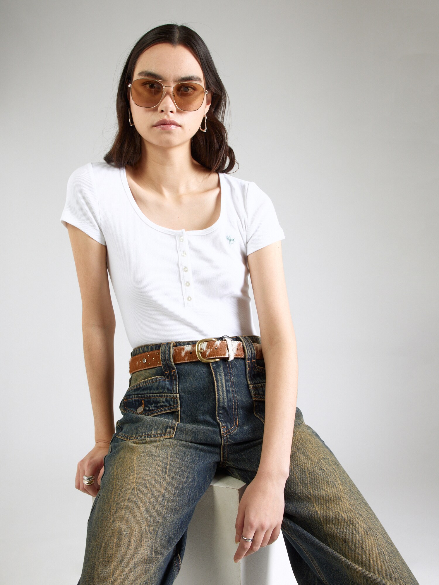 Abercrombie & Fitch Póló  opál / fehér termék 2. képe
