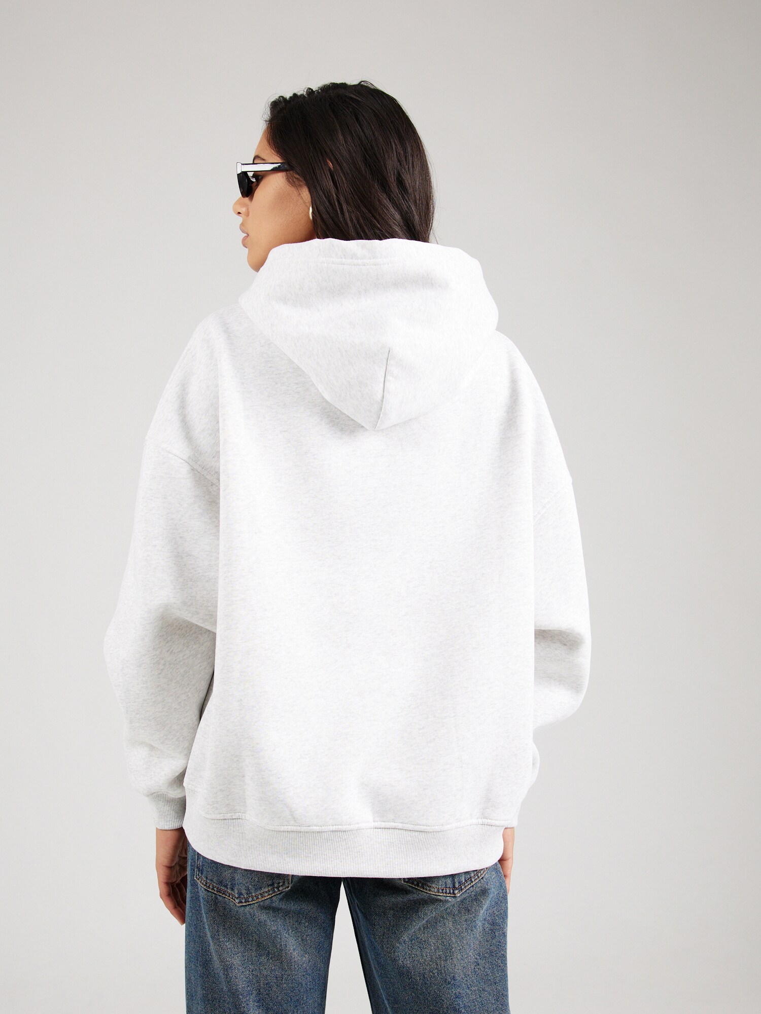 Thumbnail - OH APRIL Sweatshirt