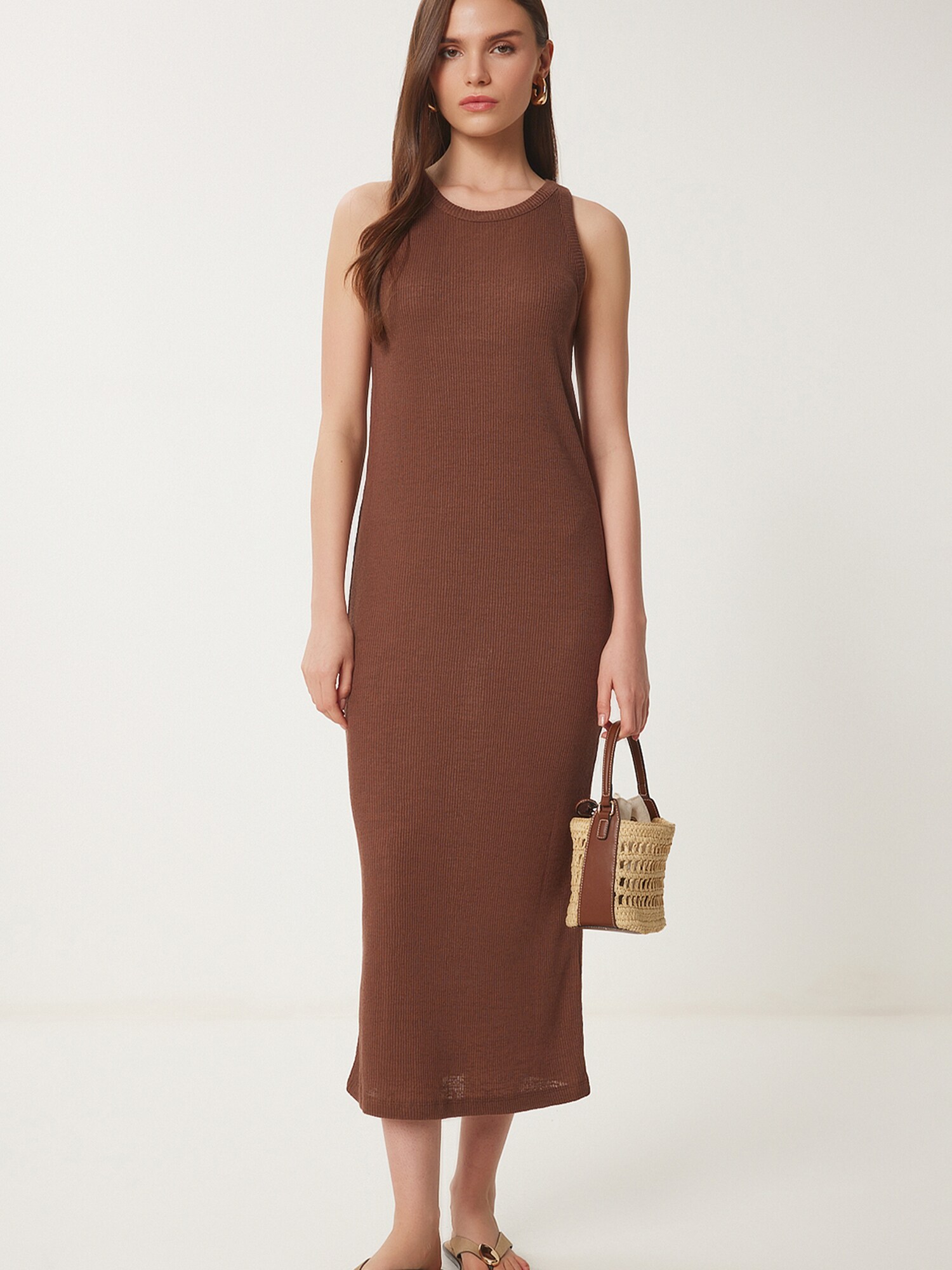 Happiness İstanbul Vestido de punto  chocolate