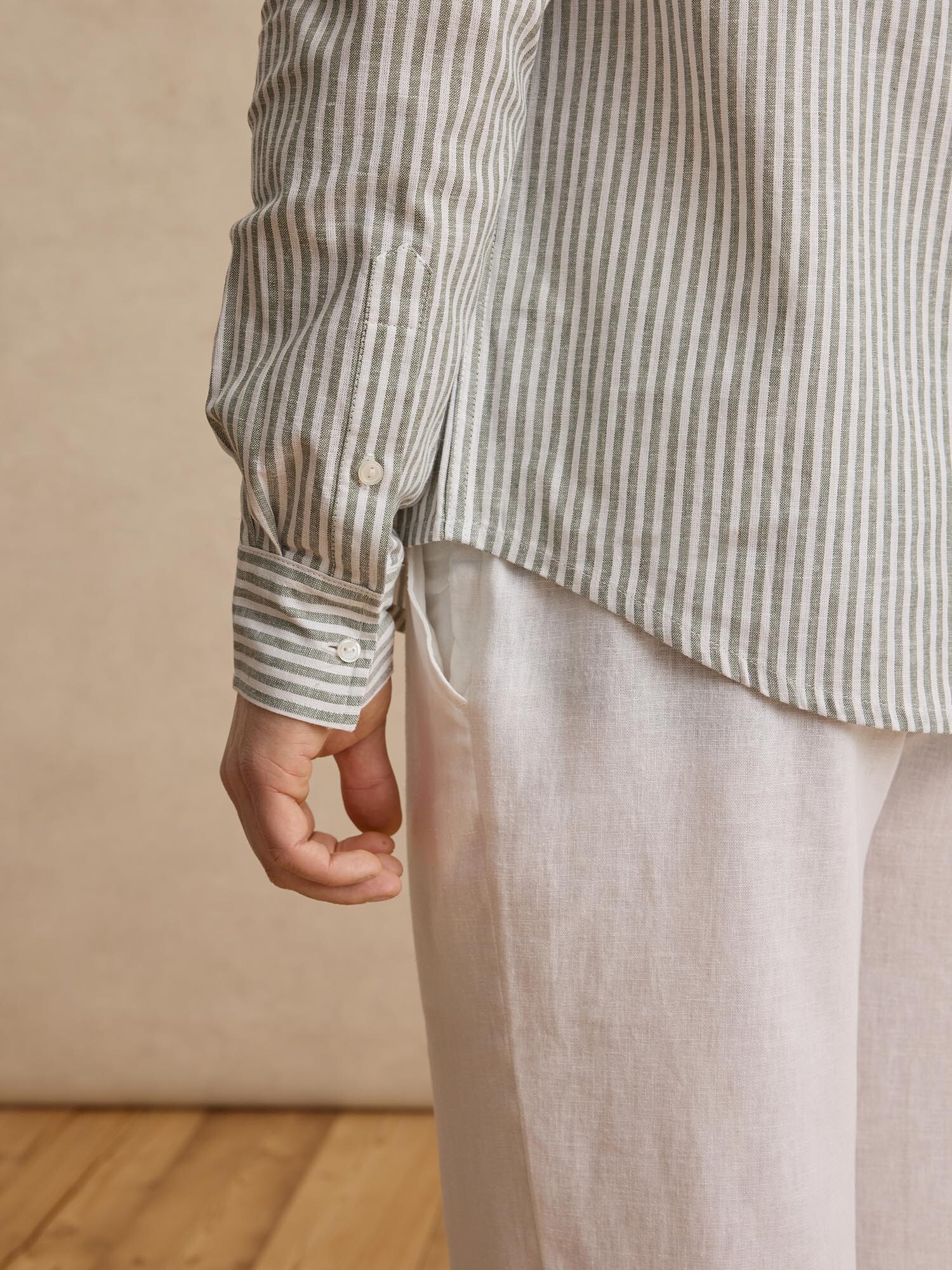 DAN FOX APPAREL Košeľa 'René' olivová / biela (obrázok 6)