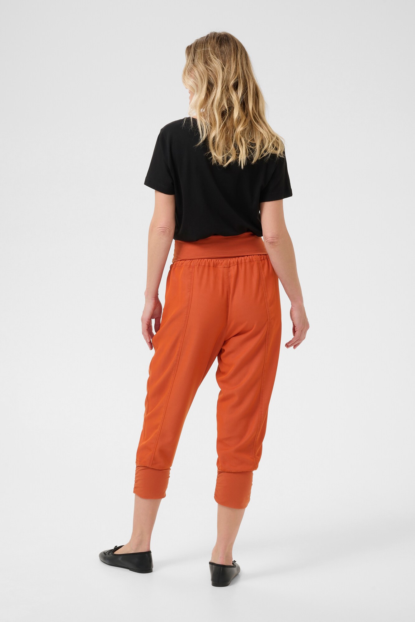Thumbnail - Cream Hose Linee