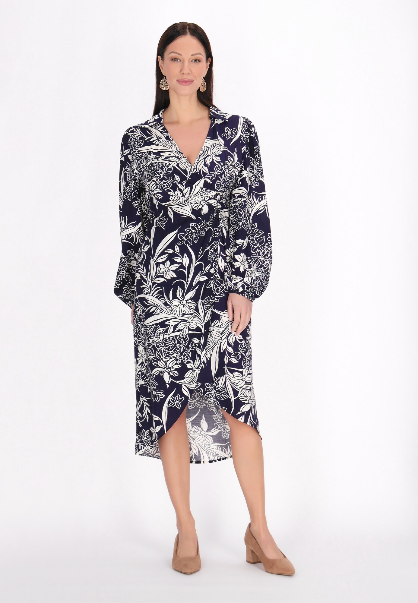 Thumbnail - Usha Kleid Fashion Look