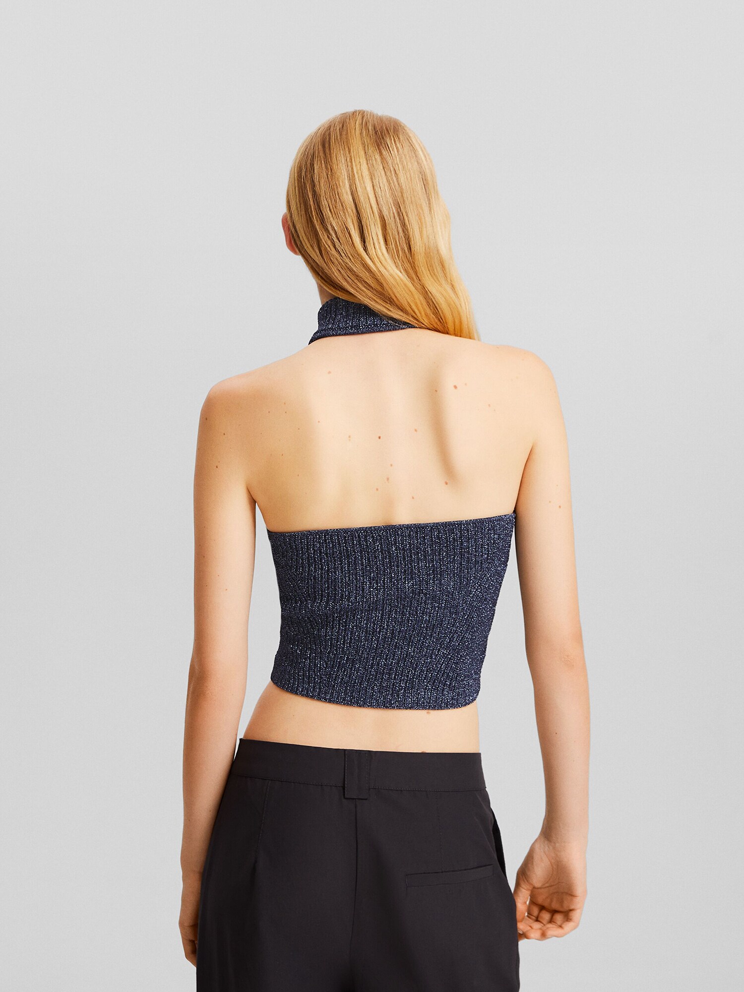 Bershka Vyšívaný top modrá melírovaná (obrázok 3)