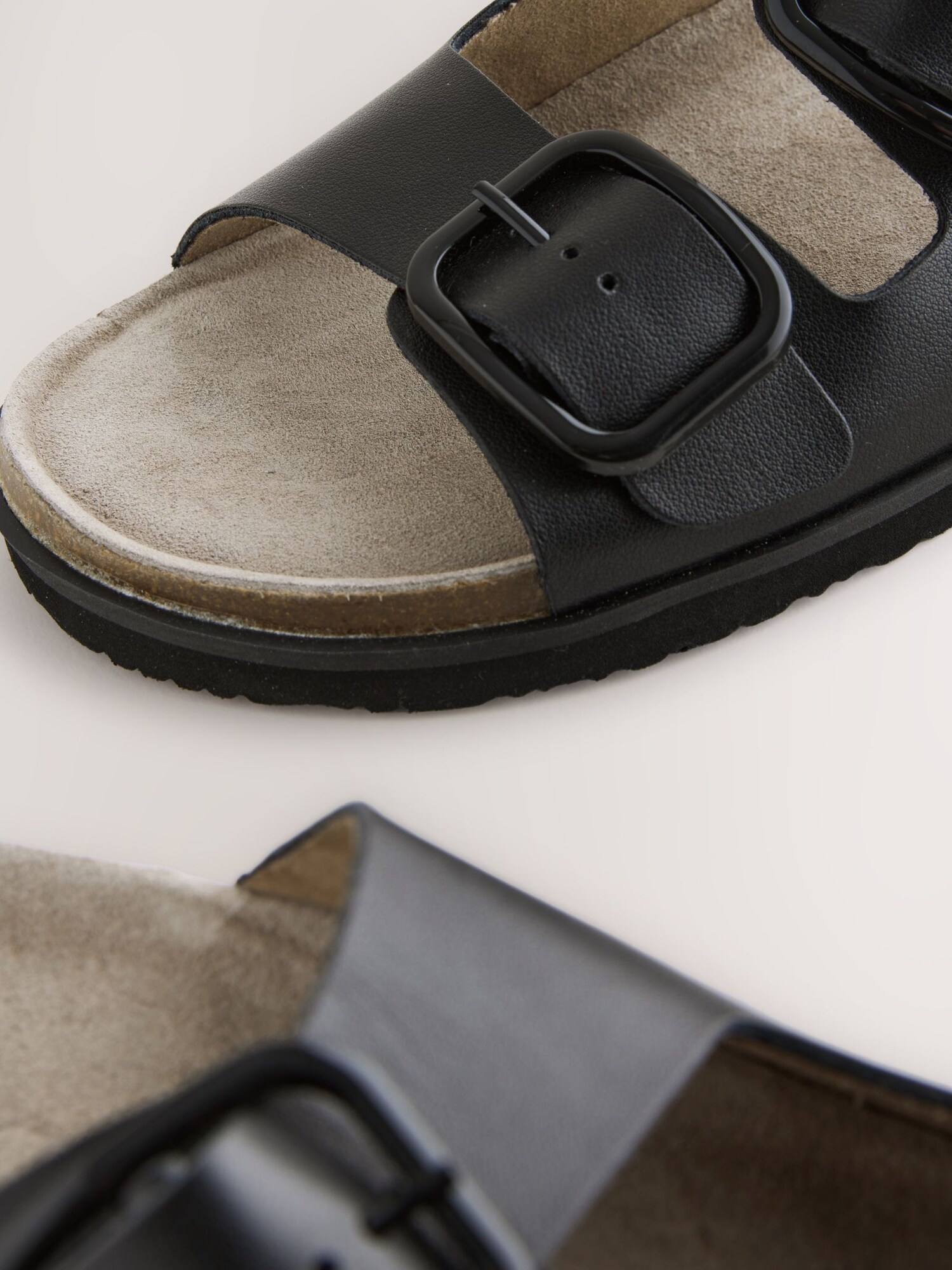 Thumbnail - Next Pantolette