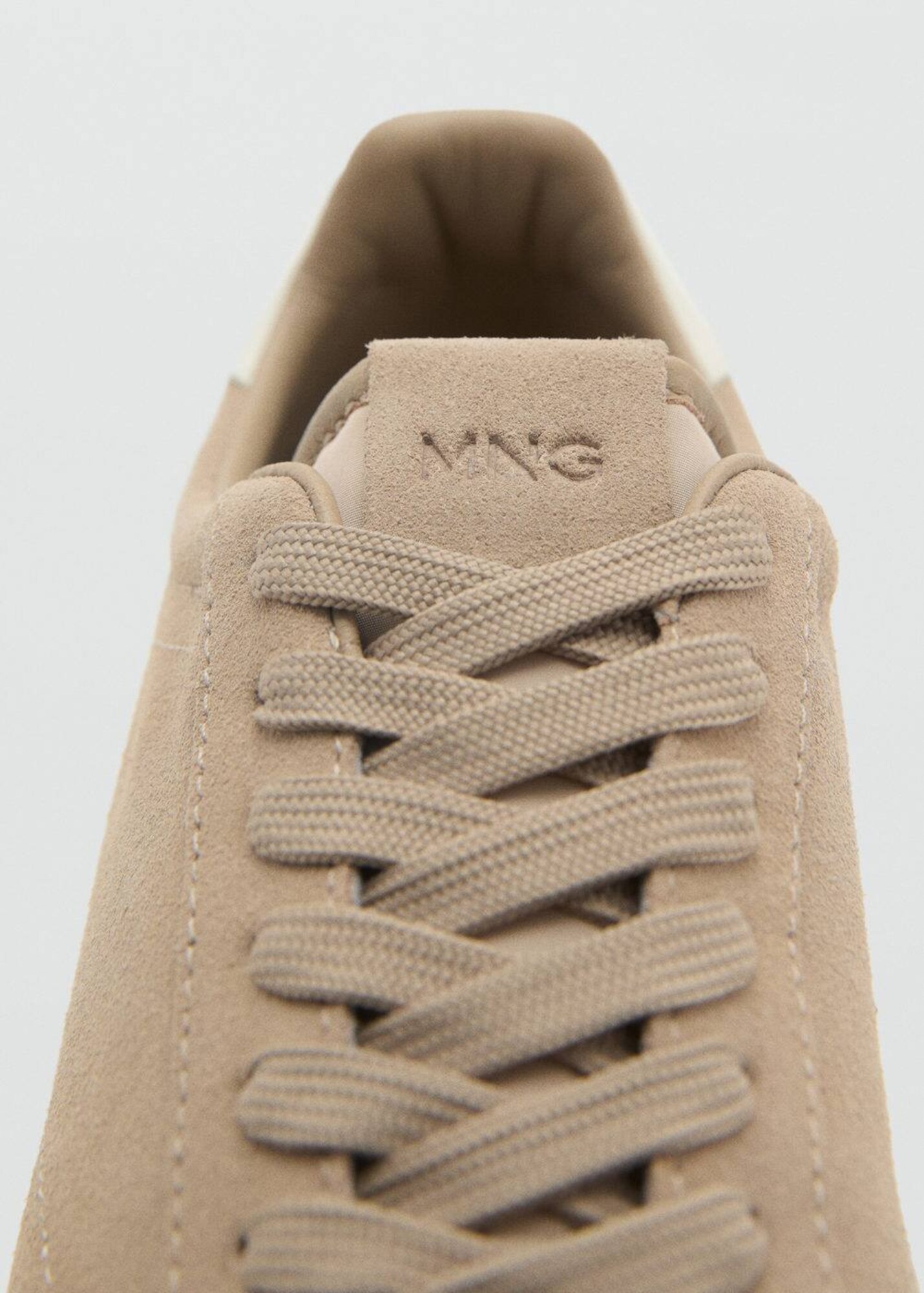 Thumbnail - Sneaker