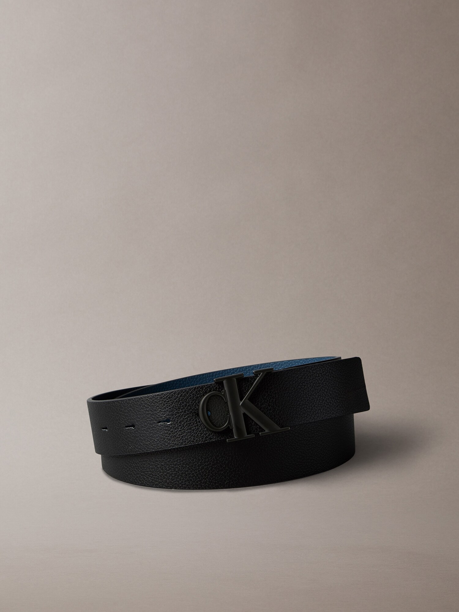 Calvin Klein Övek 'MONOGRAM BUCKLE 35MM ADJ/REV'  kék / fekete termék 2. képe