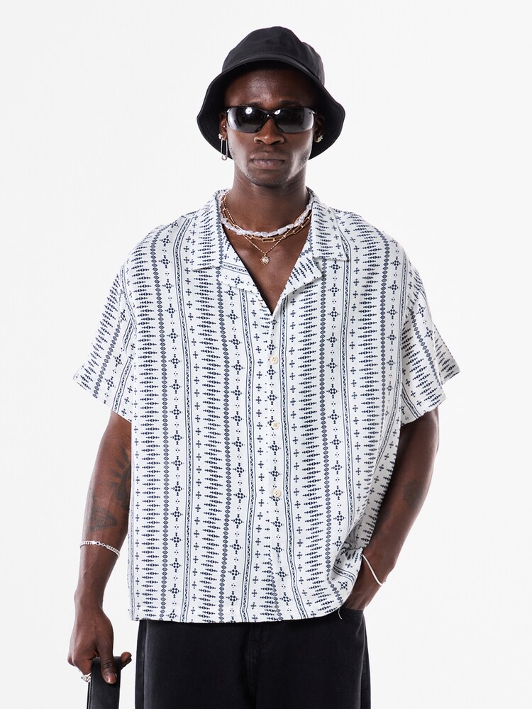 VAMOS CLO Hemd Herren Größe M schwarz / weiß