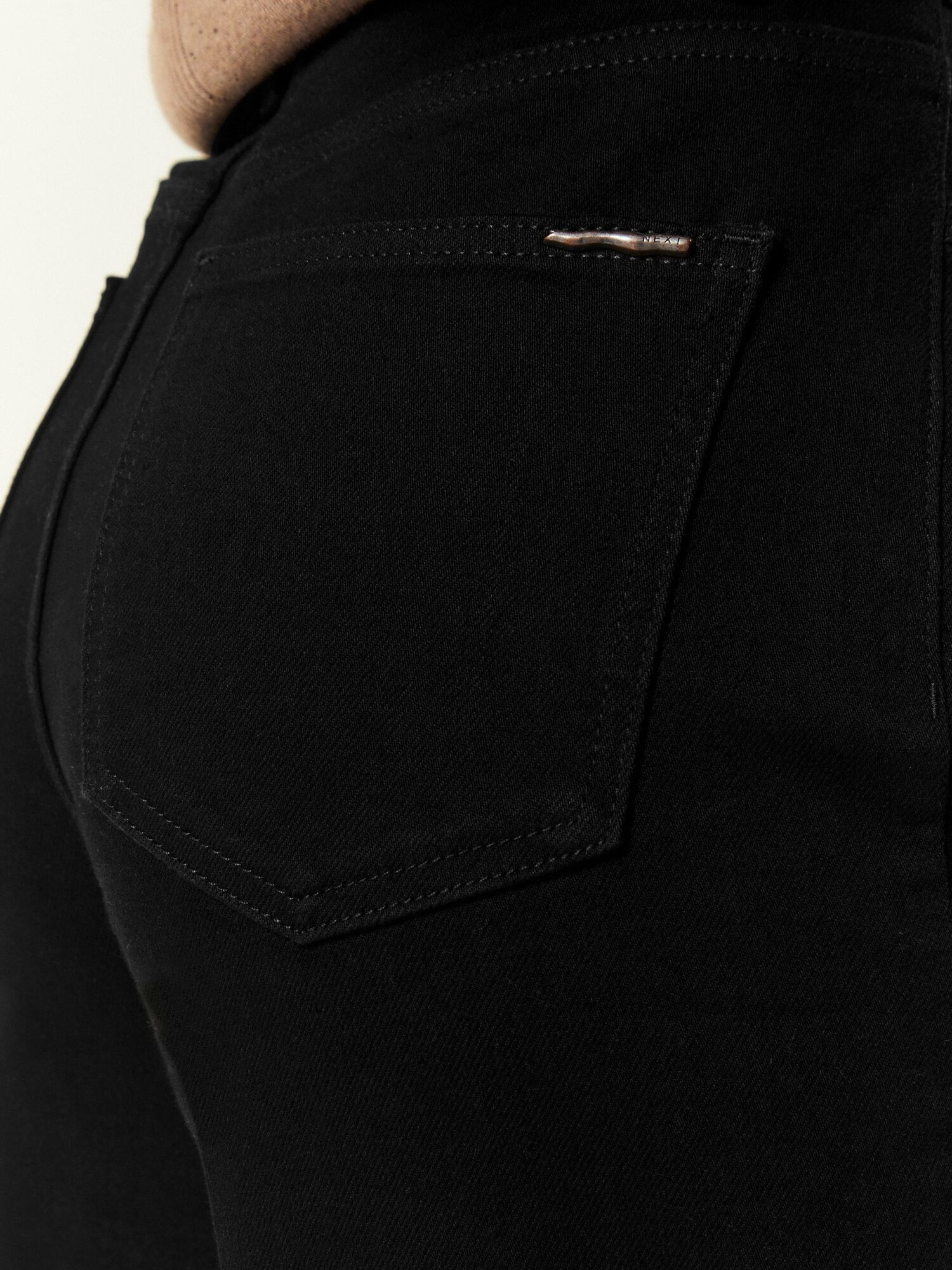 Thumbnail - Jeans
