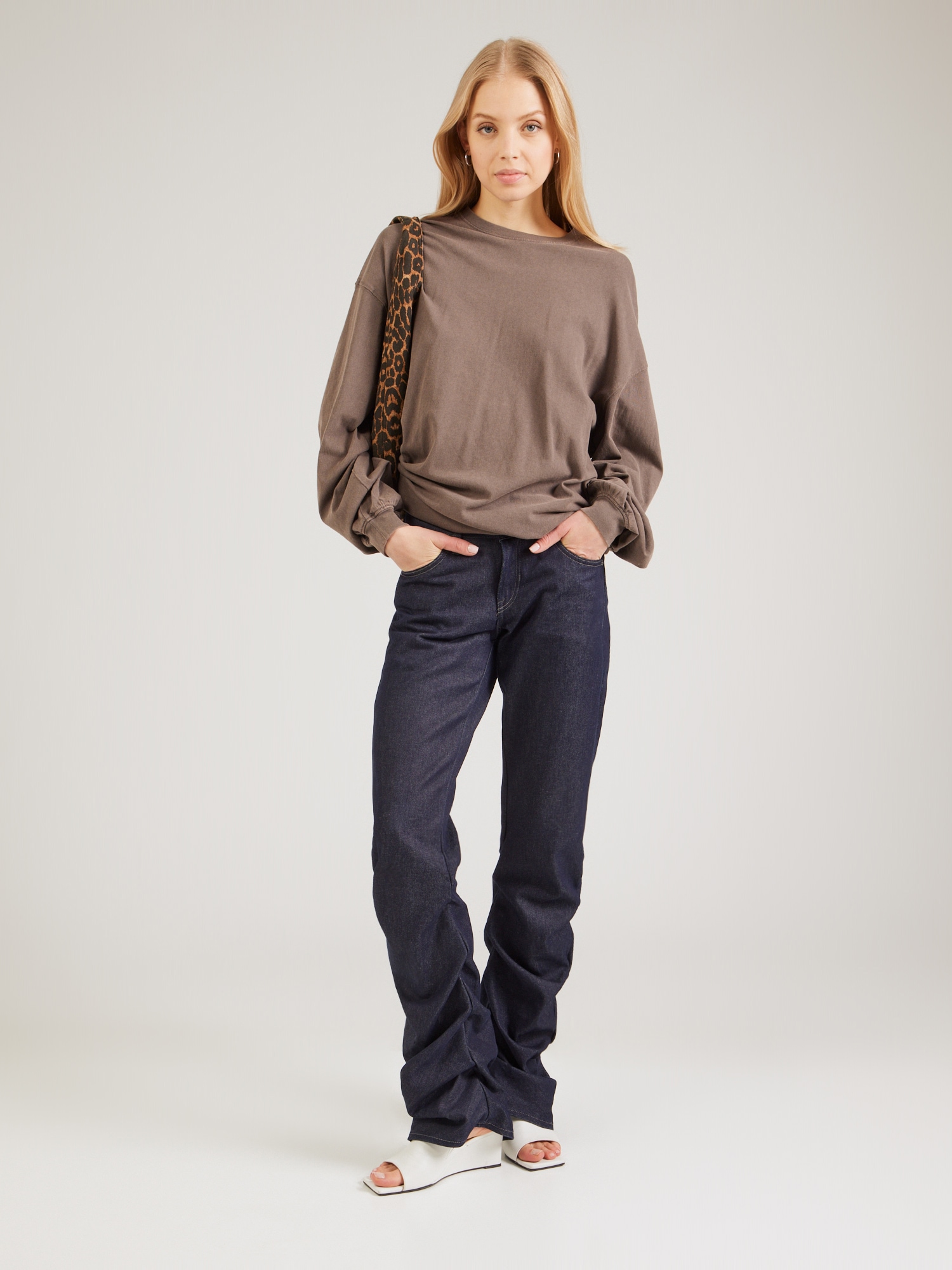 Thumbnail - Shirt 'Lindy'