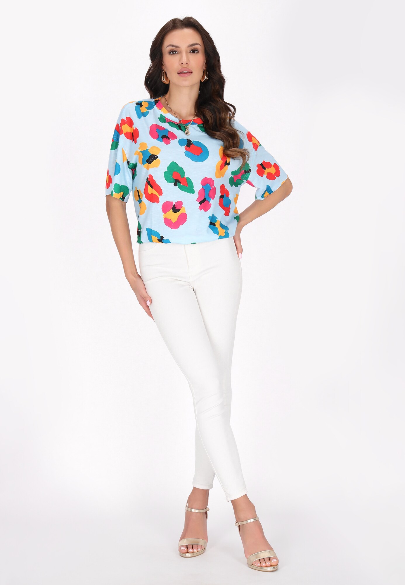 Thumbnail - faina T-Shirt Fashion Look