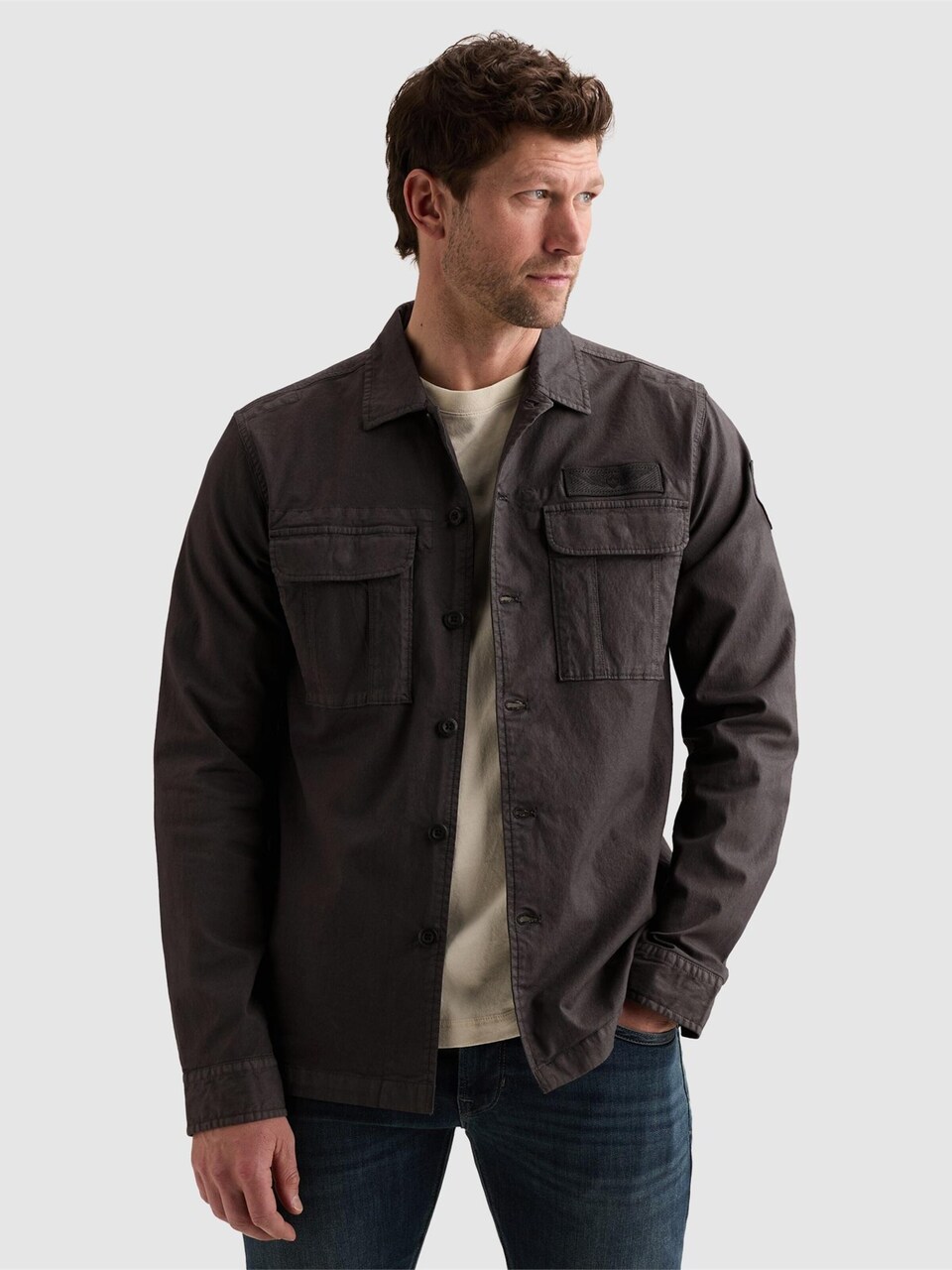 Skjorta 'Shirt jacket with chest pockets and badge on the sleeve'