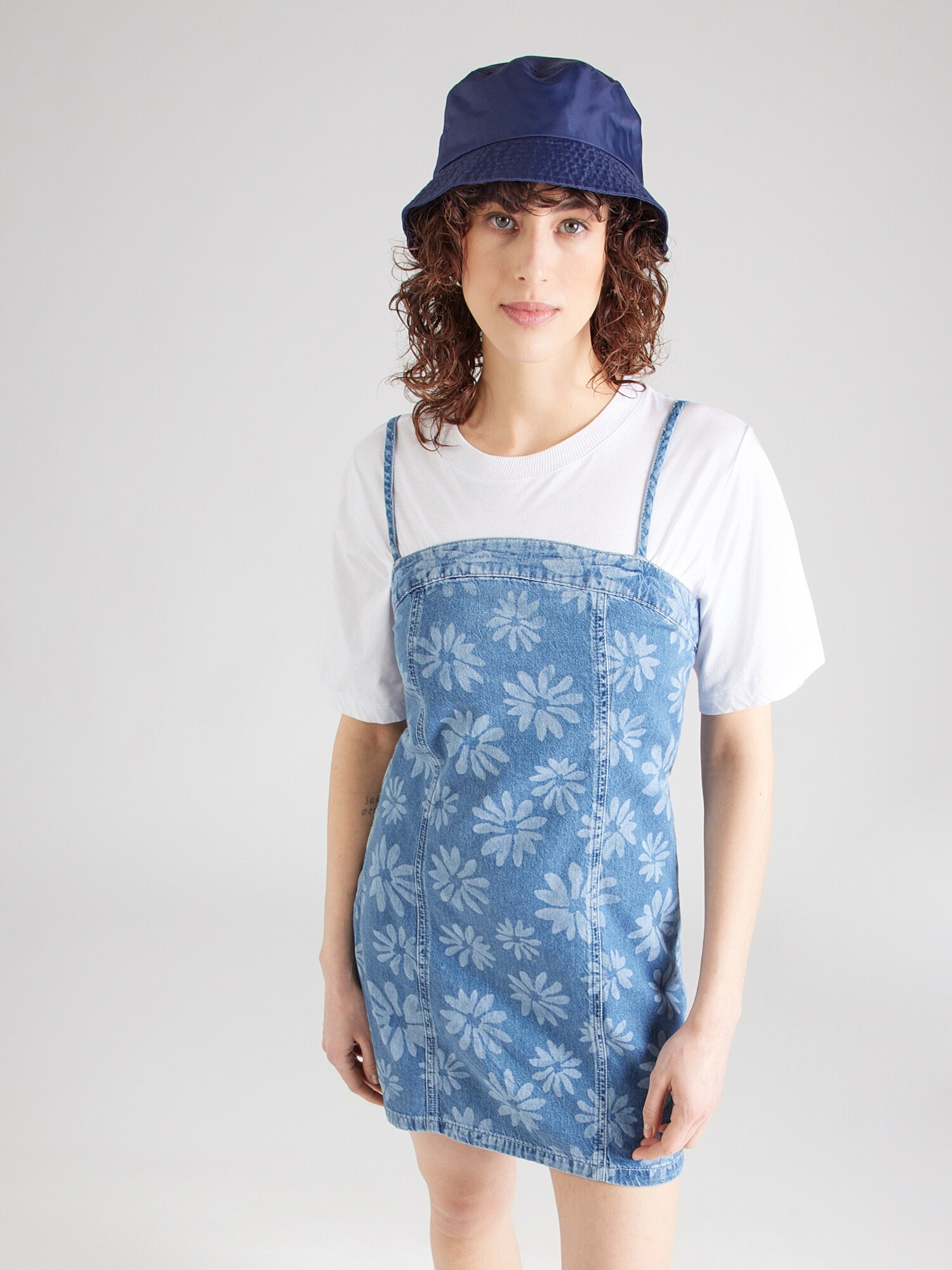ROXY Šaty 'Dreamy Daze'  modrá denim / svetlomodrá (obrázok 2)