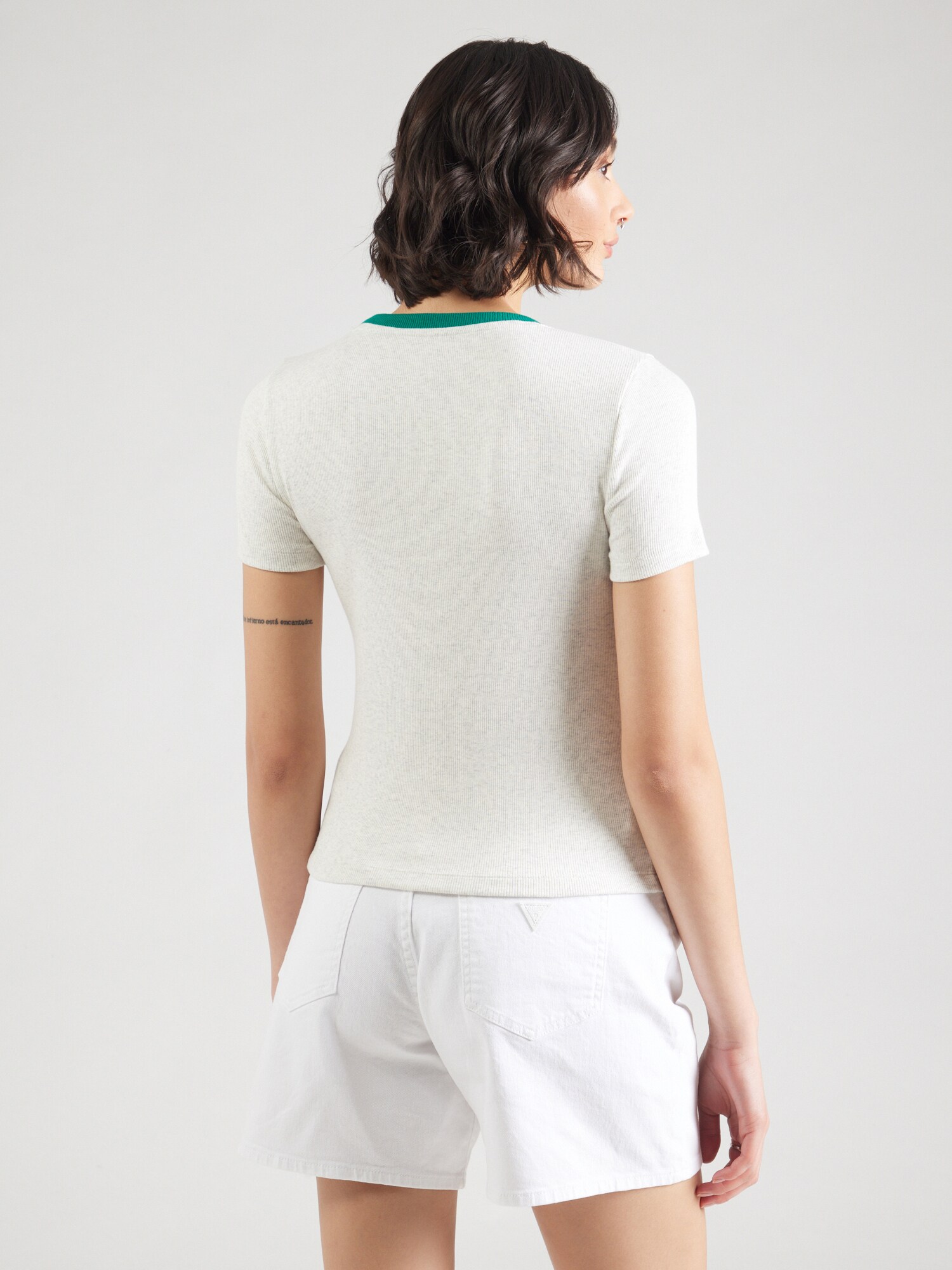 Thumbnail - T-Shirt