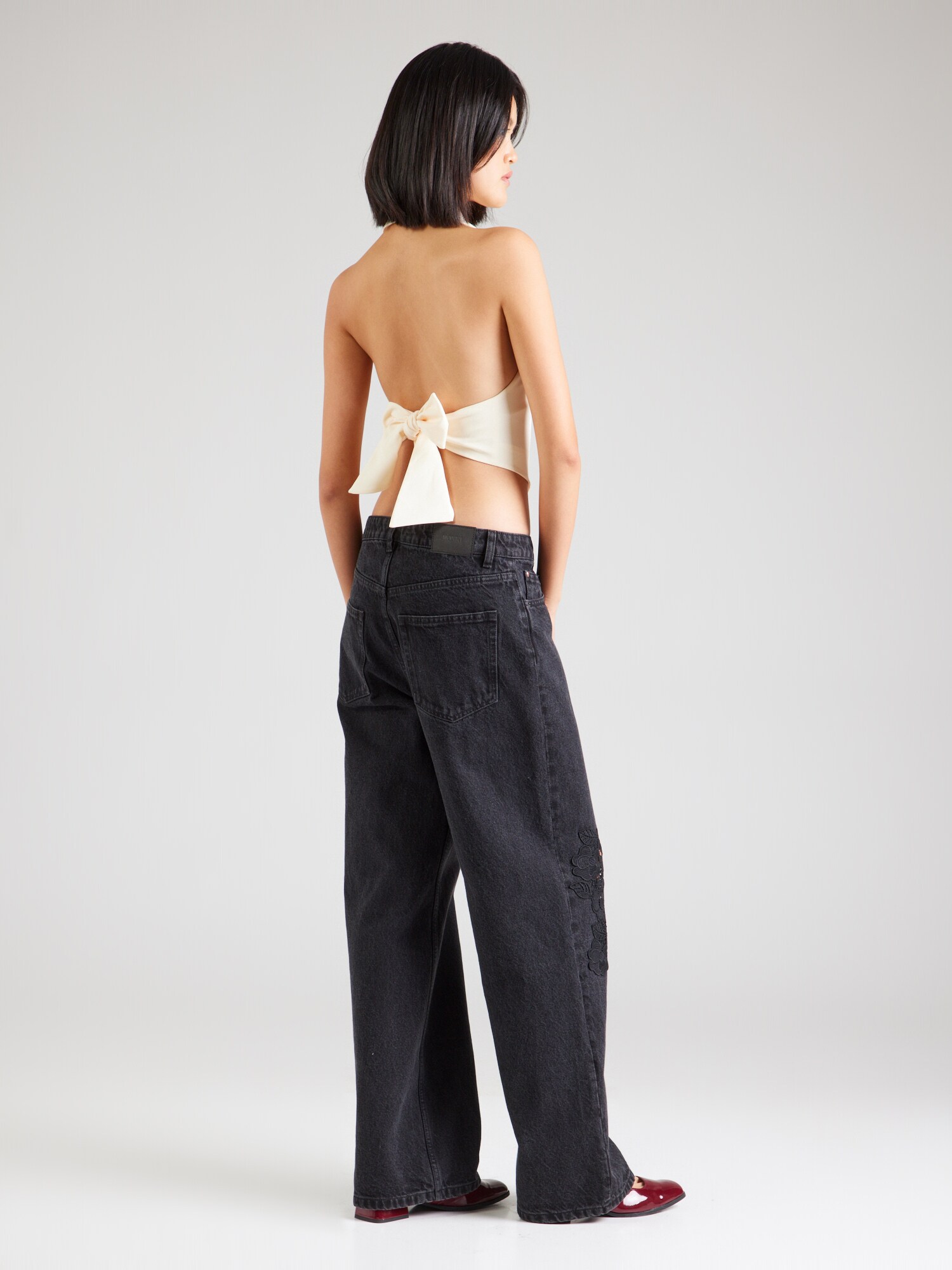 Thumbnail - Jeans