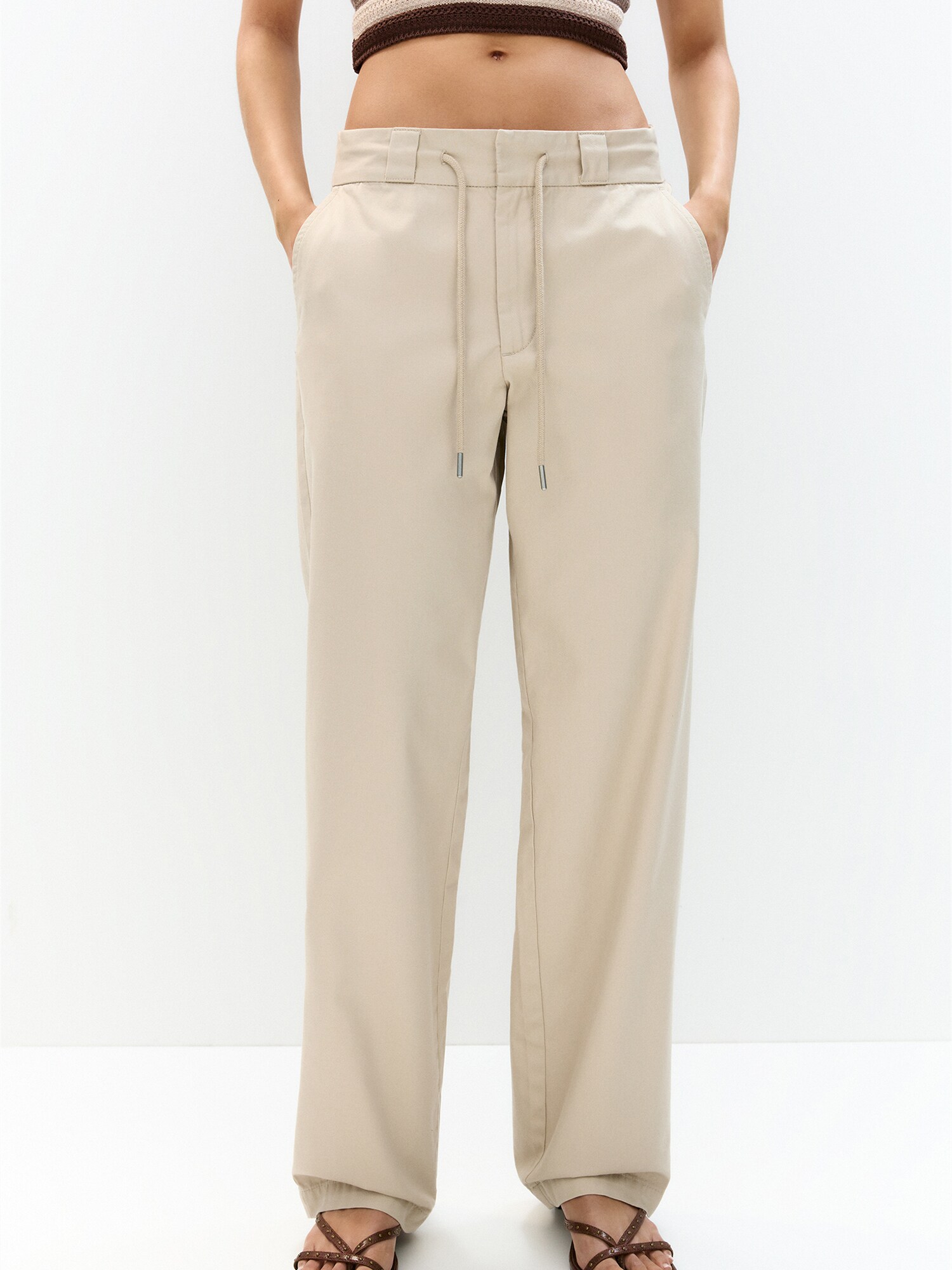 Pull&Bear Chino nadrág  krém termék 2. képe