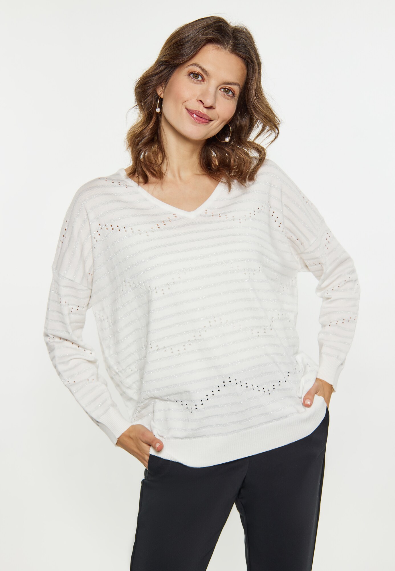 Thumbnail - usha BLACK LABEL Pullover