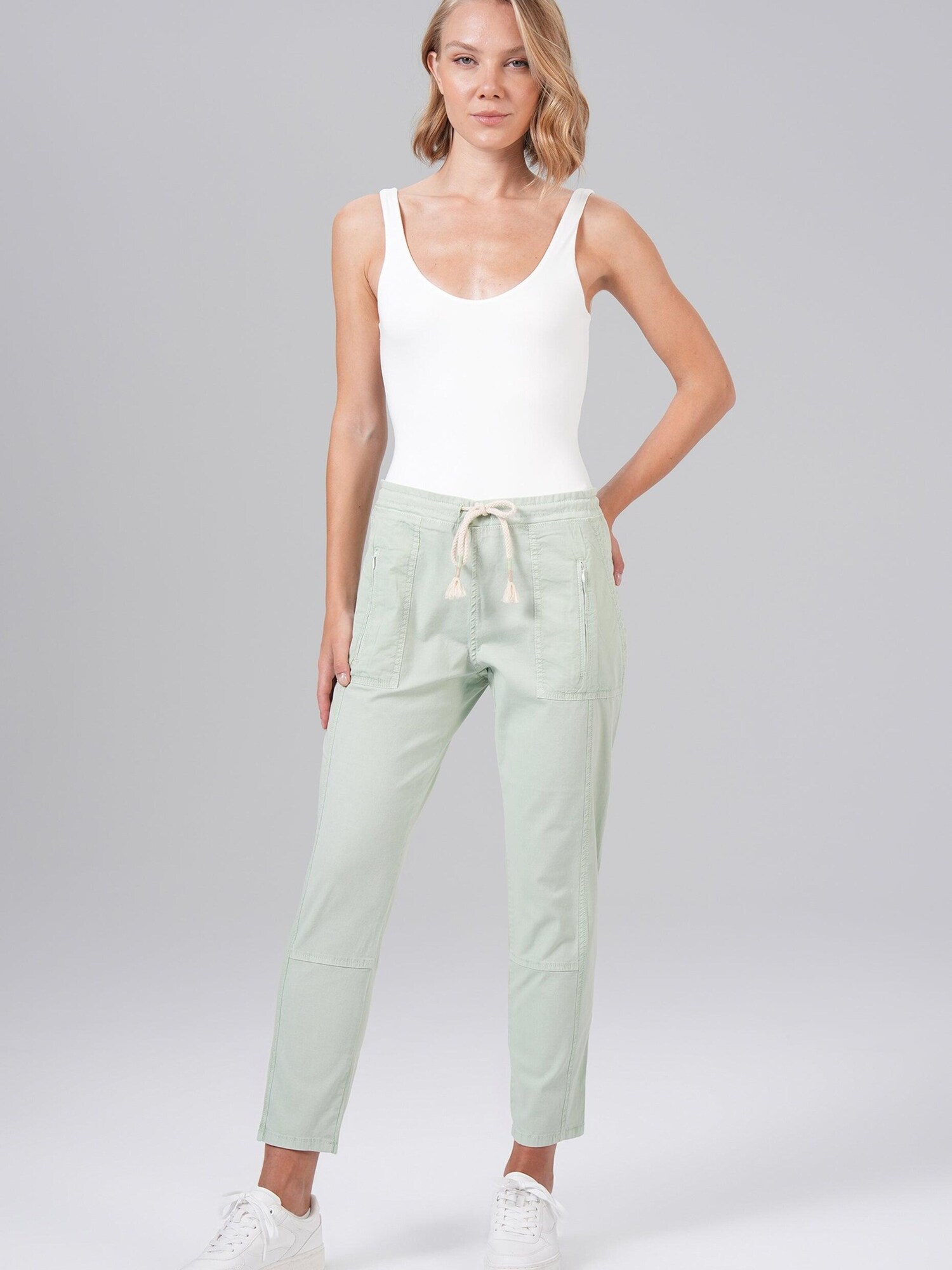 M.O.D MIRACLE OF DENIM Traperice menta
