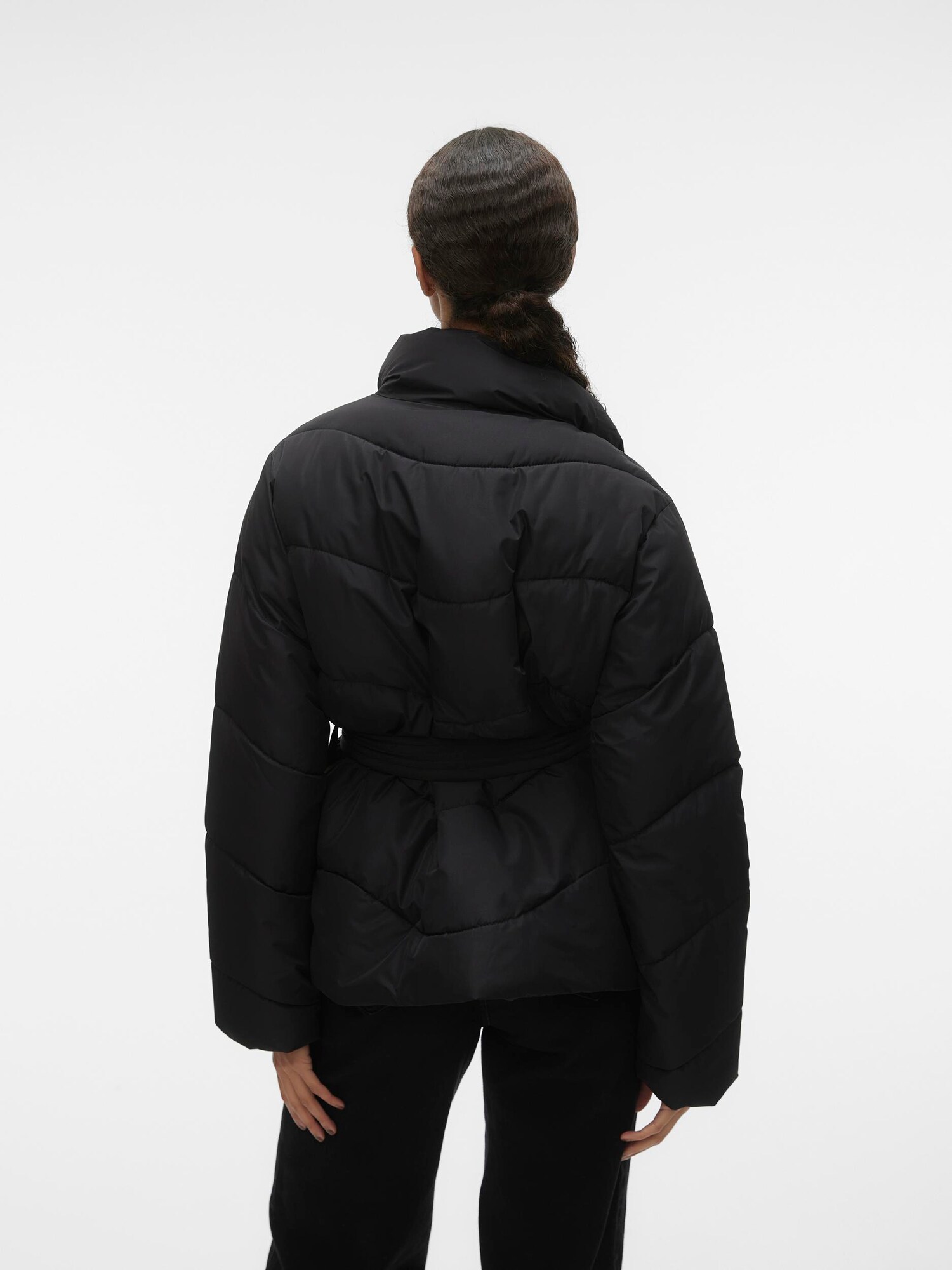 VERO MODA Átmeneti dzseki 'WAVE'  fekete termék 2. képe