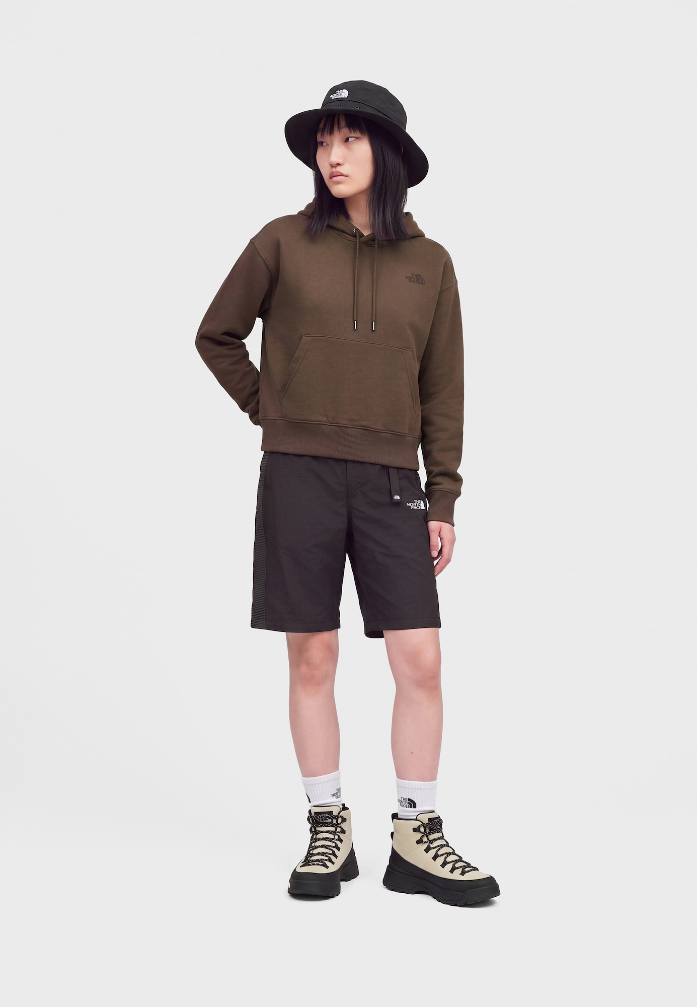 THE NORTH FACE Sudadera 'ESSENTIAL SIMPLE DOM' chocolate – imagen 4