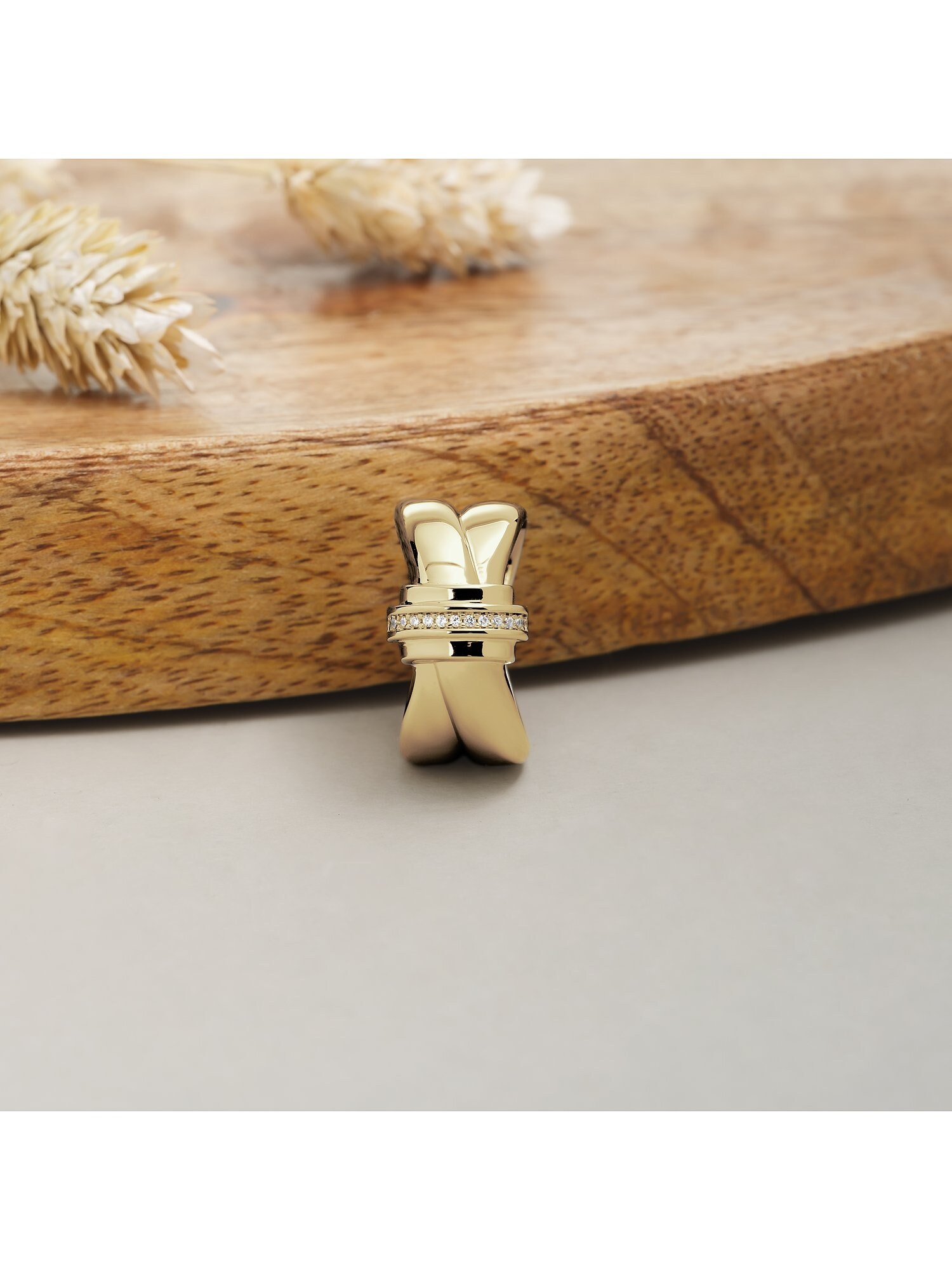Thumbnail - JETTE Ring