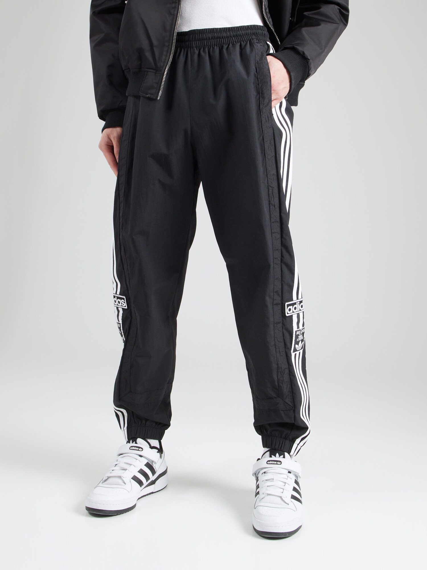 ADIDAS ORIGINALS Nadrág 'ADIBREAK'  fekete / fehér termék 2. képe
