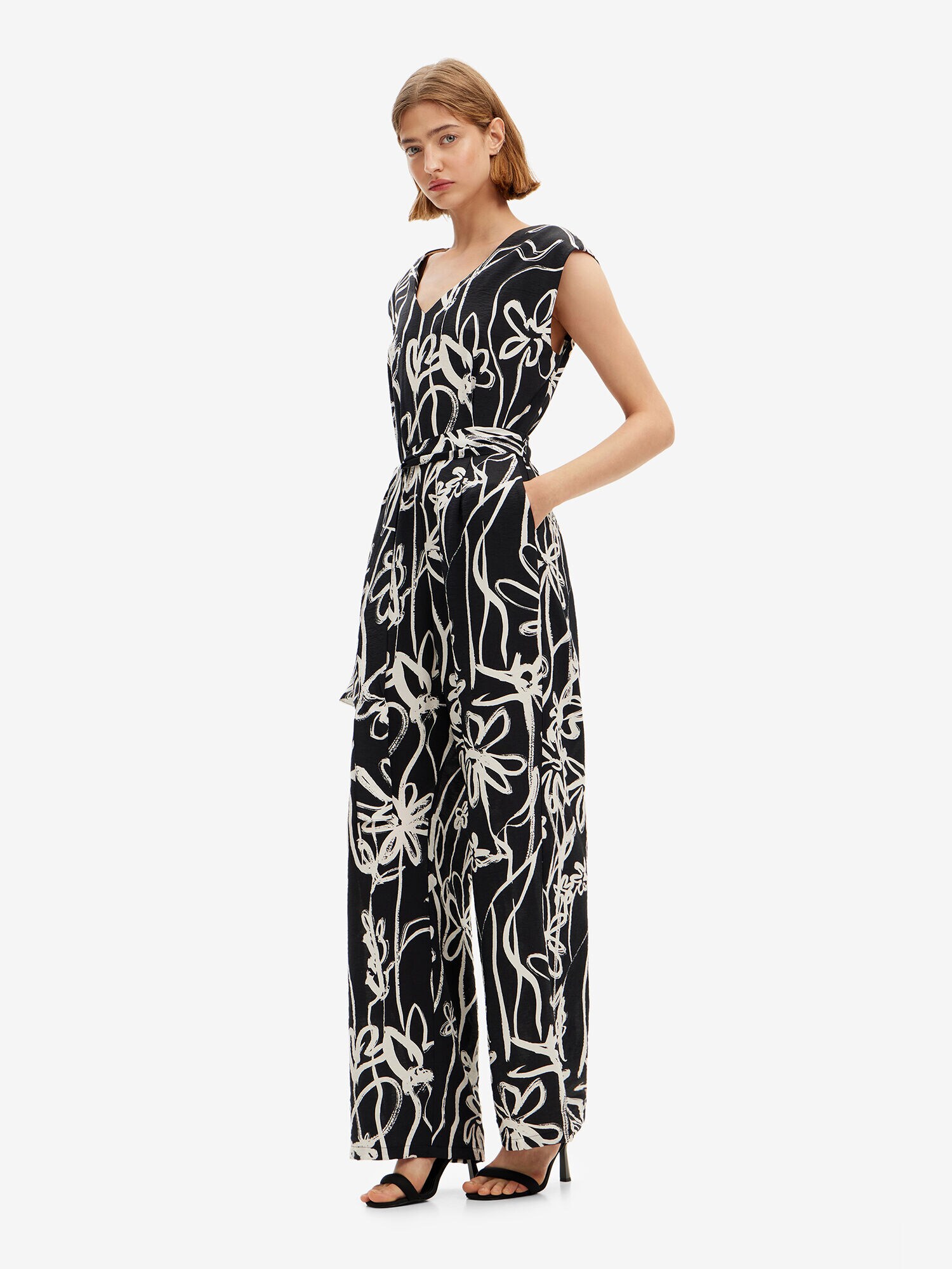 Thumbnail - Jumpsuit