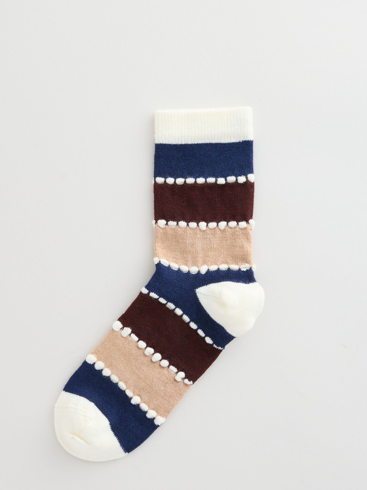 Thumbnail - Next Socken