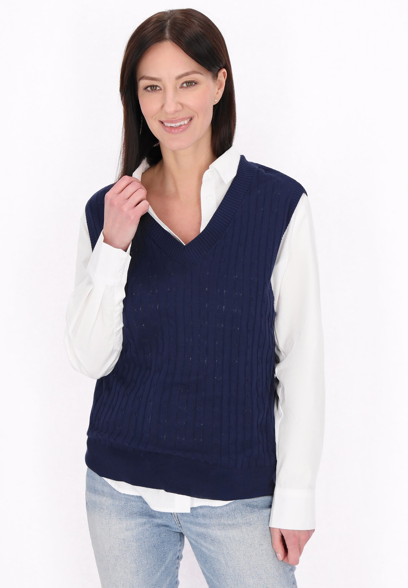 Thumbnail - usha BLUE LABEL Pullover